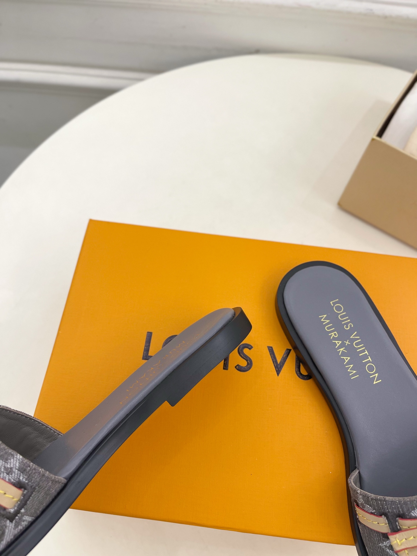 LV  | 路易威登    25𝐬𝐬 

🧡💚2025春夏新款 顶级版本‼️原版一致
专柜主打最新款LV