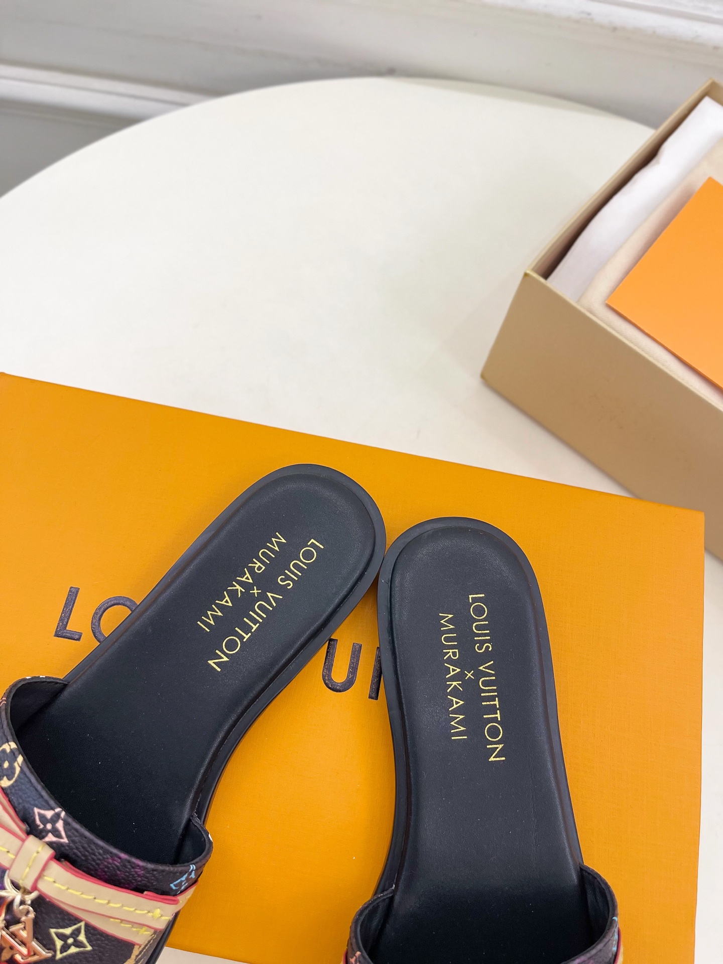 LV  | 路易威登    25𝐬𝐬 

🧡💚2025春夏新款 顶级版本‼️原版一致
专柜主打最新款LV