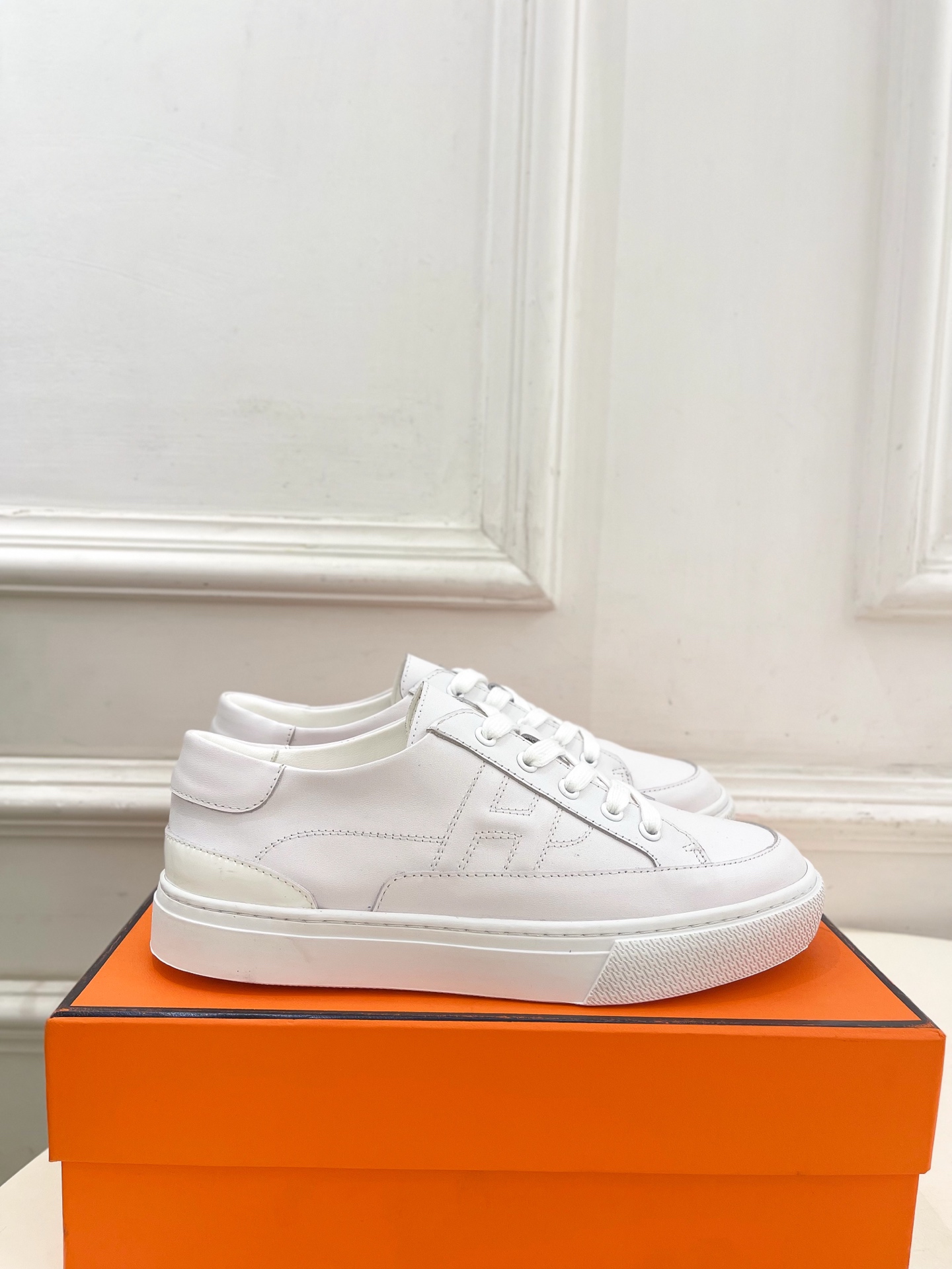 🐎𝐇𝐄𝐑𝐌𝐄* 爱玛仕 25𝐬𝐬 

🌈2025春夏新品 专柜新款  经典H型Deep情侣款运动鞋 复古