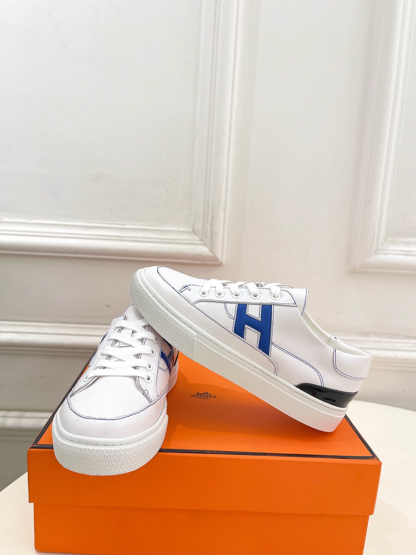🐎𝐇𝐄𝐑𝐌𝐄* 爱玛仕 25𝐬𝐬 

🌈2025春夏新品 专柜新款  经典H型Deep情侣款运动鞋 复古