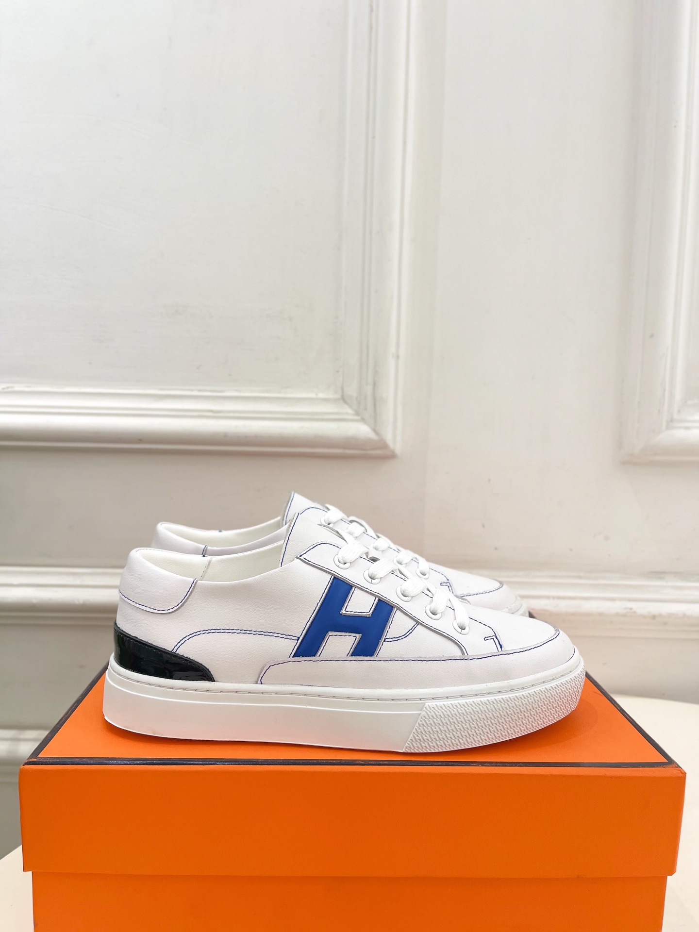 🐎𝐇𝐄𝐑𝐌𝐄* 爱玛仕 25𝐬𝐬 

🌈2025春夏新品 专柜新款  经典H型Deep情侣款运动鞋 复古