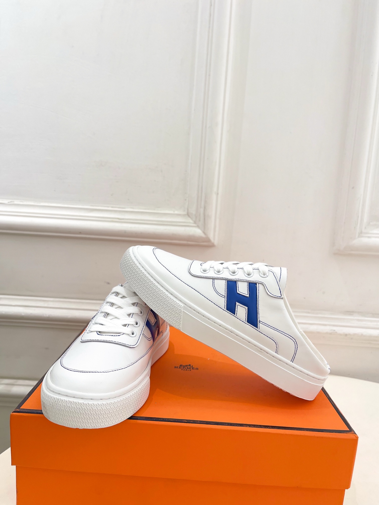 🐎𝐇𝐄𝐑𝐌𝐄* 爱玛仕 25𝐬𝐬 

🌈2025春夏新品 专柜新款  经典H型Keep情侣款穆勒运动鞋 