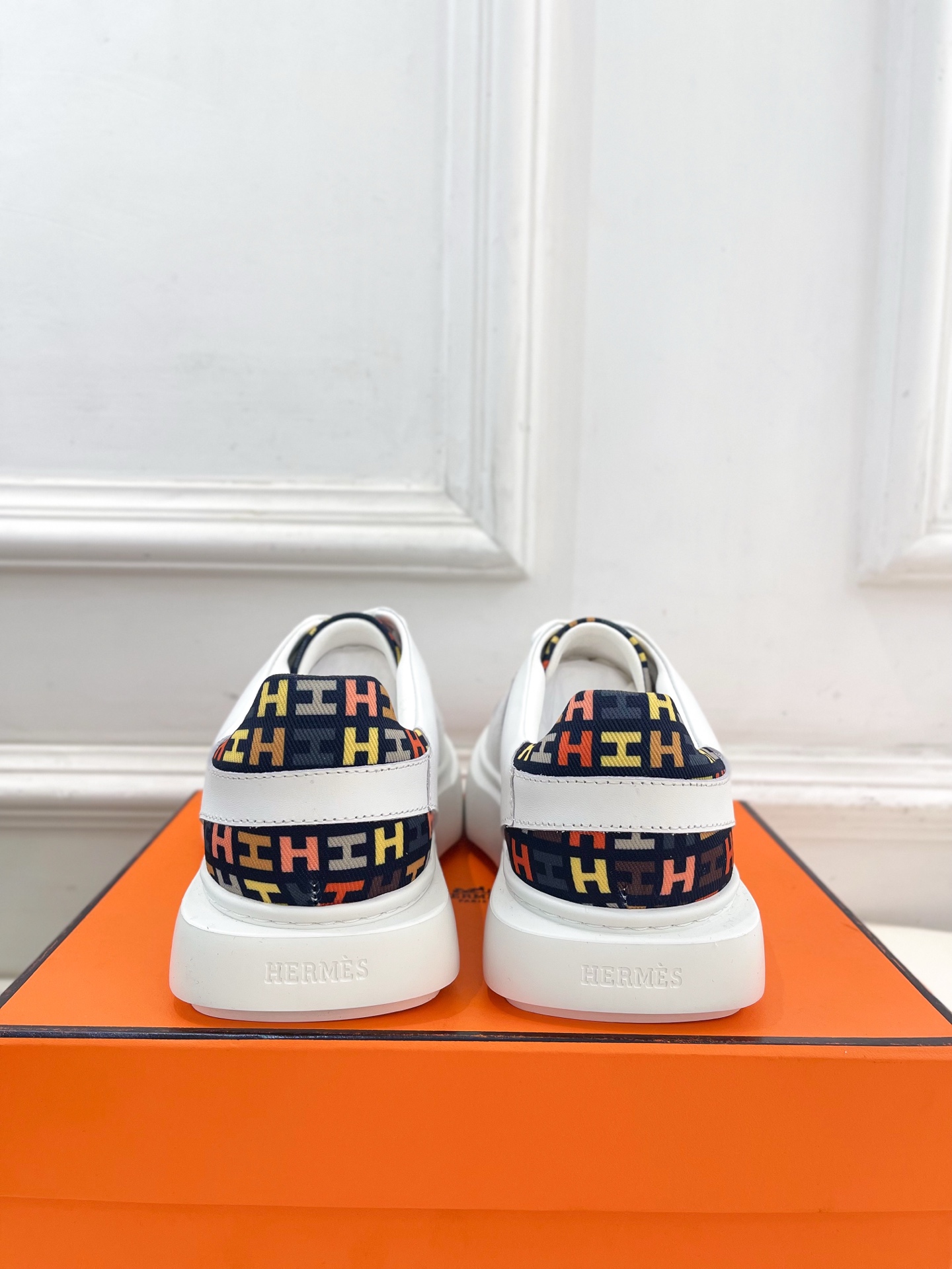 🐎𝐇𝐄𝐑𝐌𝐄* 爱玛仕 25𝐬𝐬 

🌈2025春夏新品 专柜新款  经典厚底休闲鞋运动鞋系列〰

◽鞋