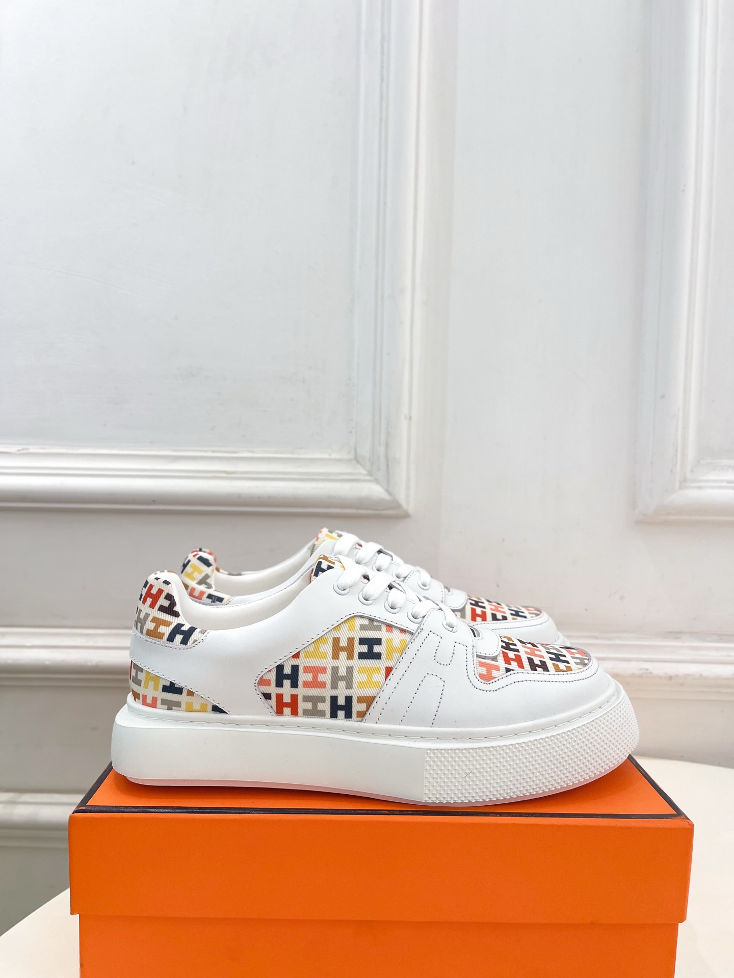 🐎𝐇𝐄𝐑𝐌𝐄* 爱玛仕 25𝐬𝐬 

🌈2025春夏新品 专柜新款  经典厚底休闲鞋运动鞋系列〰

◽鞋