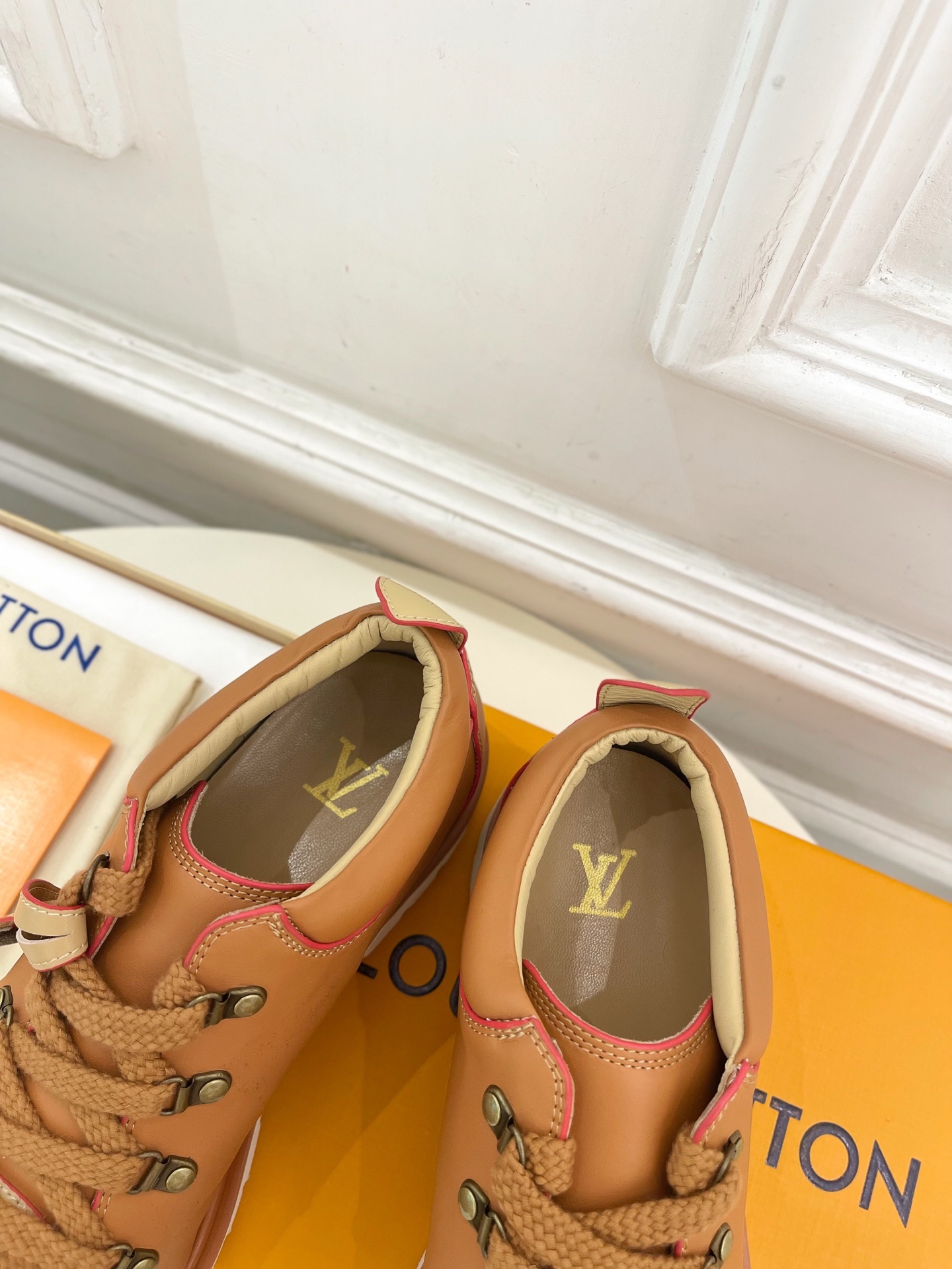 LV | 路易威登 25𝐬𝐬
🧡💚2025秋冬新款 顶级版本⚠️
专柜主打最新款 LV REM