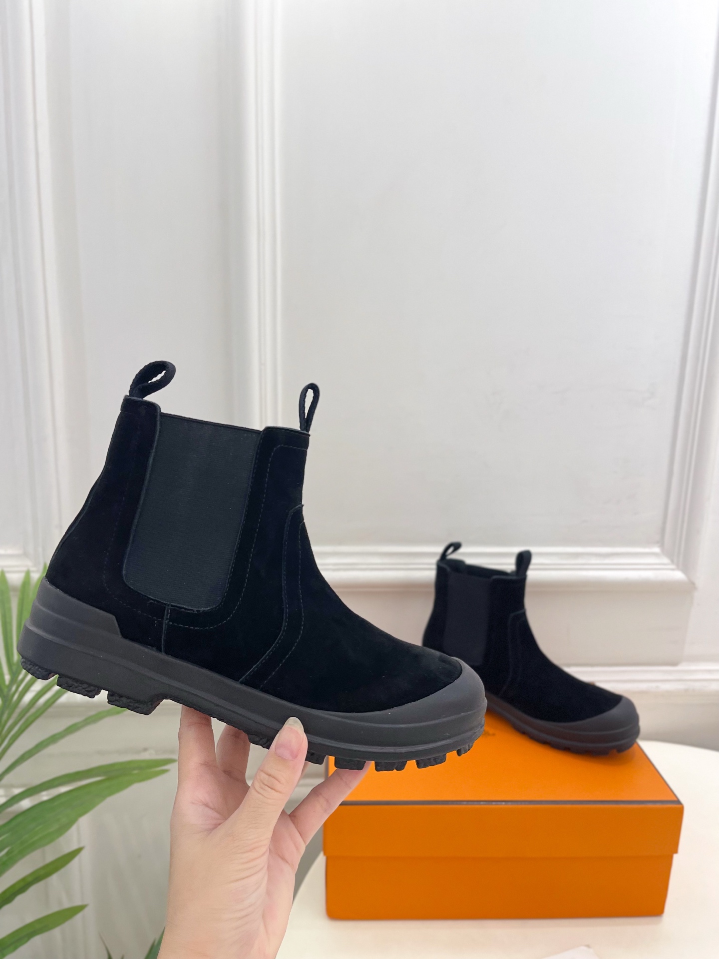 🐎𝐇𝐄𝐑𝐌𝐄* 爱玛仕 25𝐬𝐬 

🌈H家专柜新款 2025秋冬新品 Kobes及踝靴切尔西短靴系列〰
