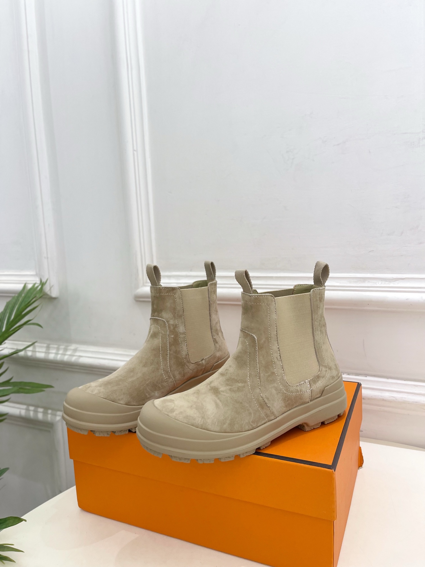 🐎𝐇𝐄𝐑𝐌𝐄* 爱玛仕 25𝐬𝐬 

🌈H家专柜新款 2025秋冬新品 Kobes及踝靴切尔西短靴系列〰