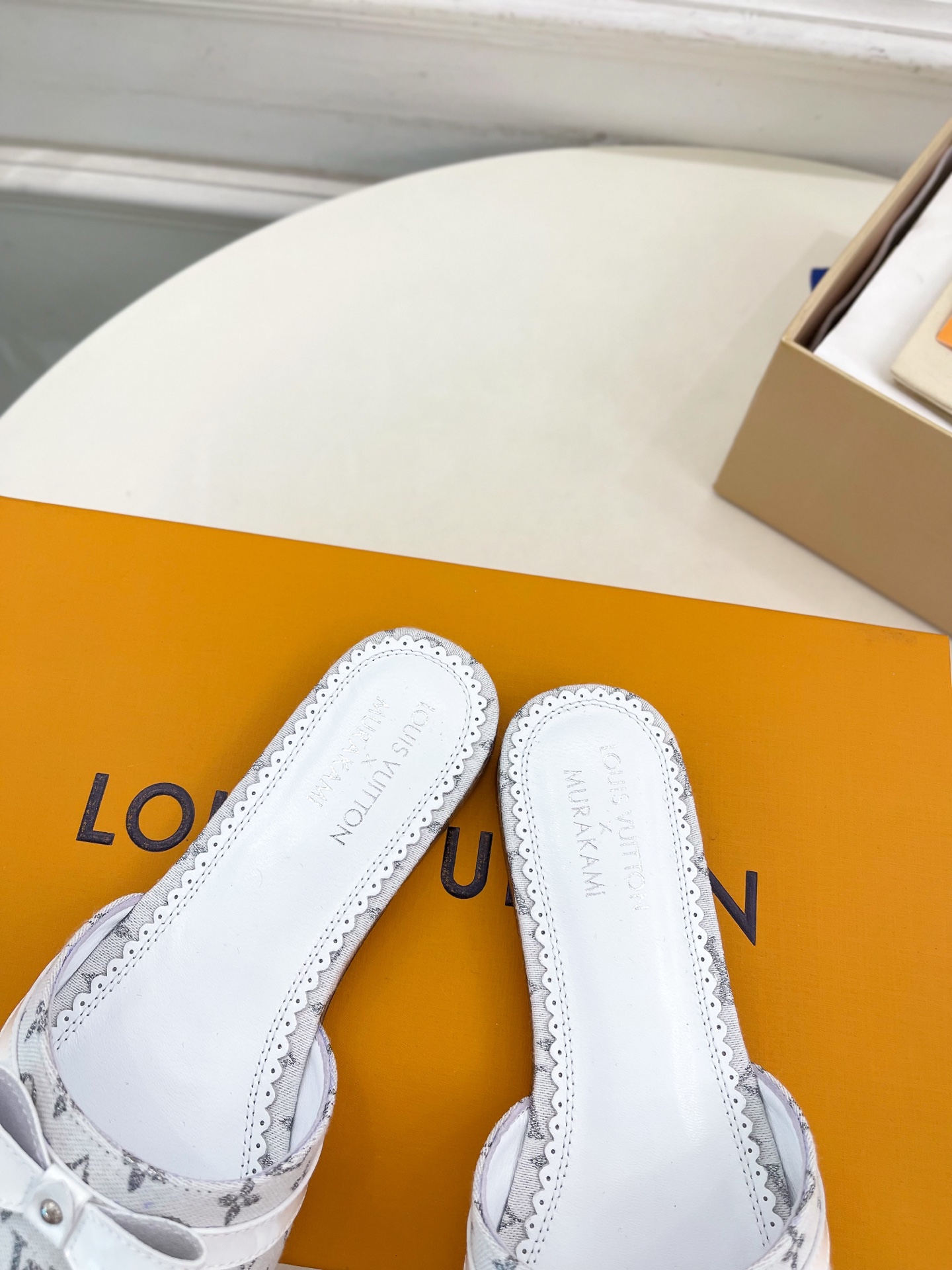 LV  | 路易威登    25𝐬𝐬 

🧡💚2025 早春新款 顶级版本‼️原版一致
专柜主打最新款 