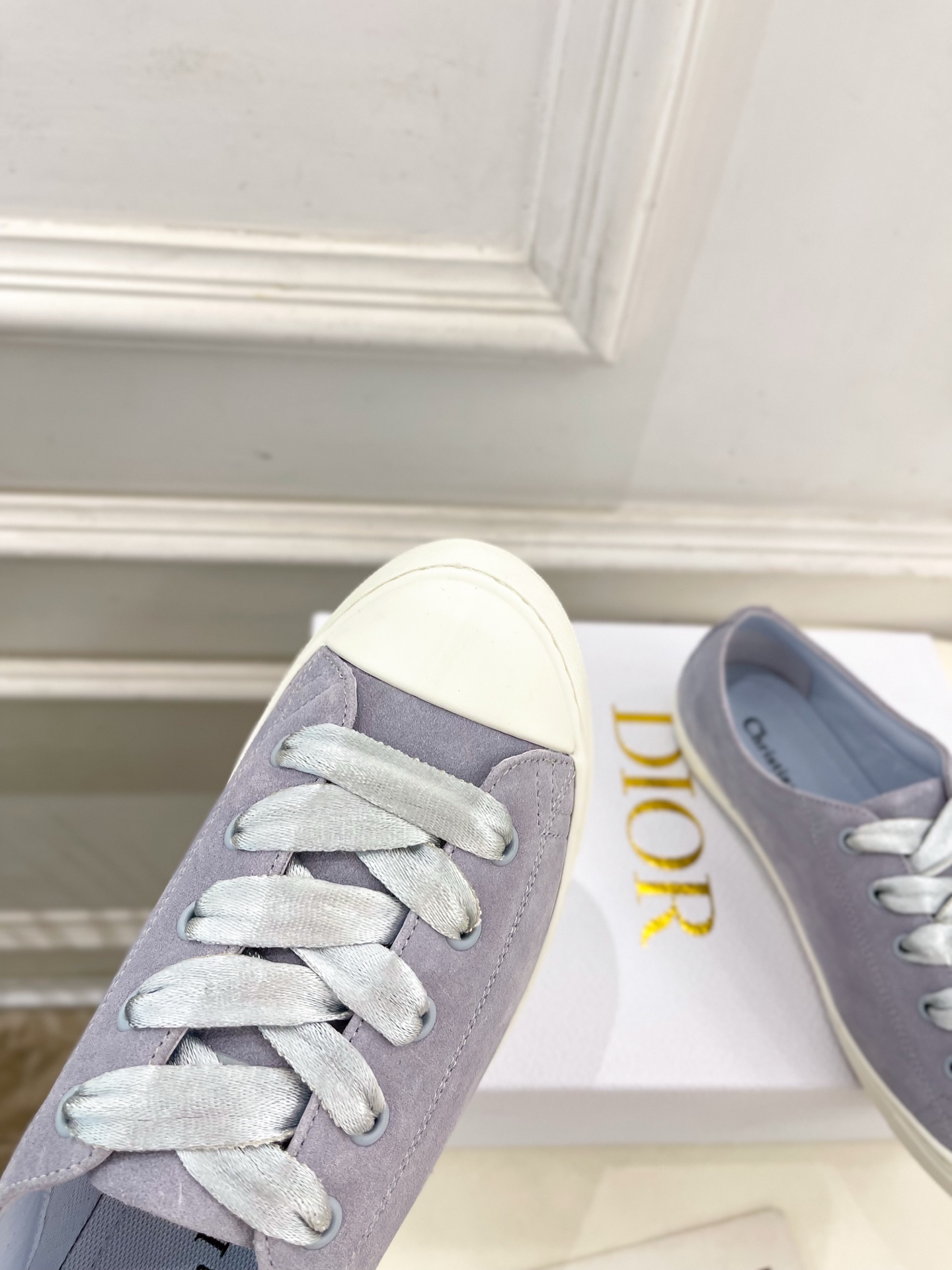 
Dior |  迪奥 25𝐬𝐬 

🧡💚2025春夏新品 顶级版本⚠️
专柜主打新款 Dior Luc
