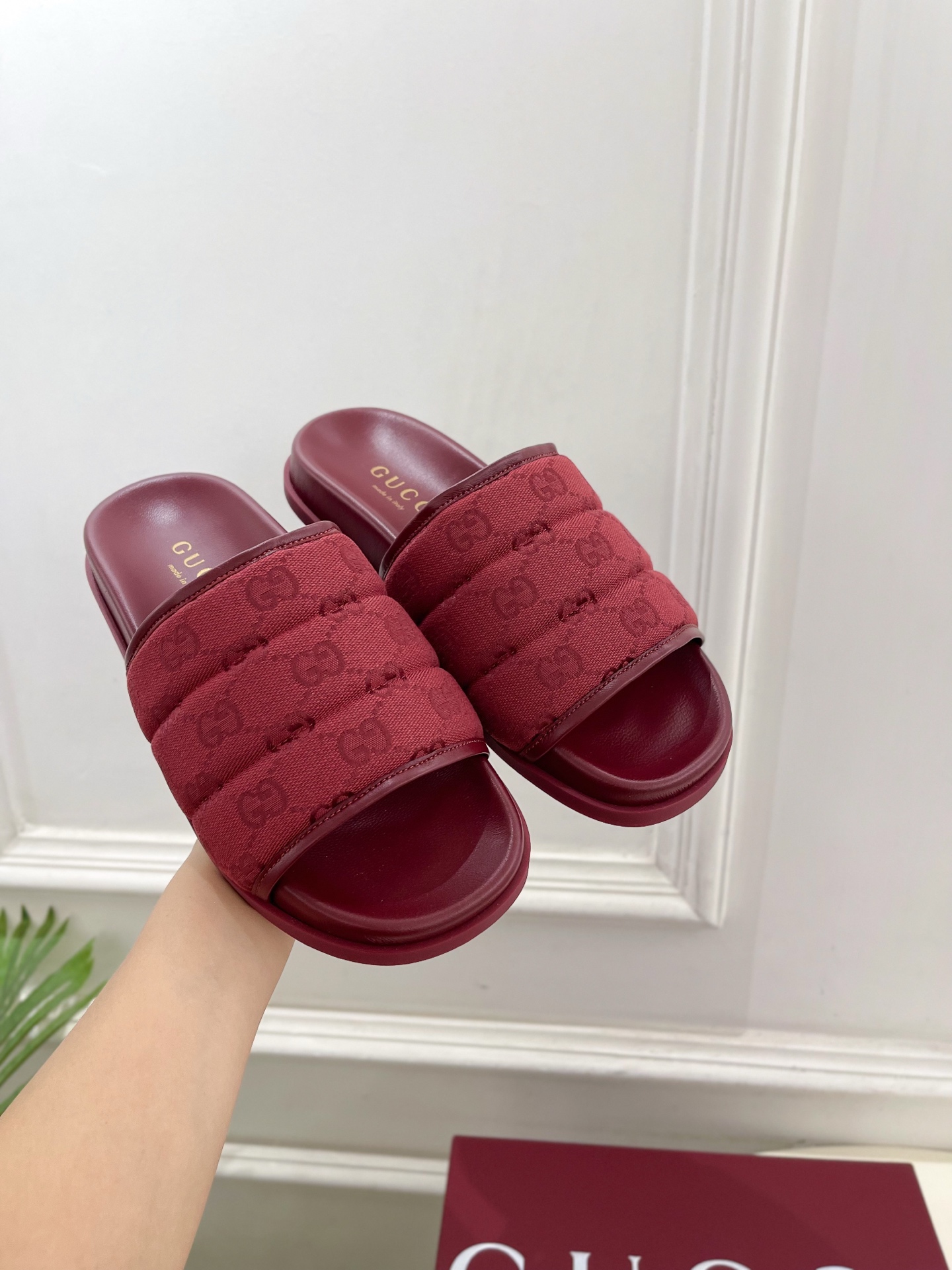 Gucci |  古驰  25𝐬𝐬 

⭐️   G家 主打系列终于面世，狠货值得期待！原有的经典 创造