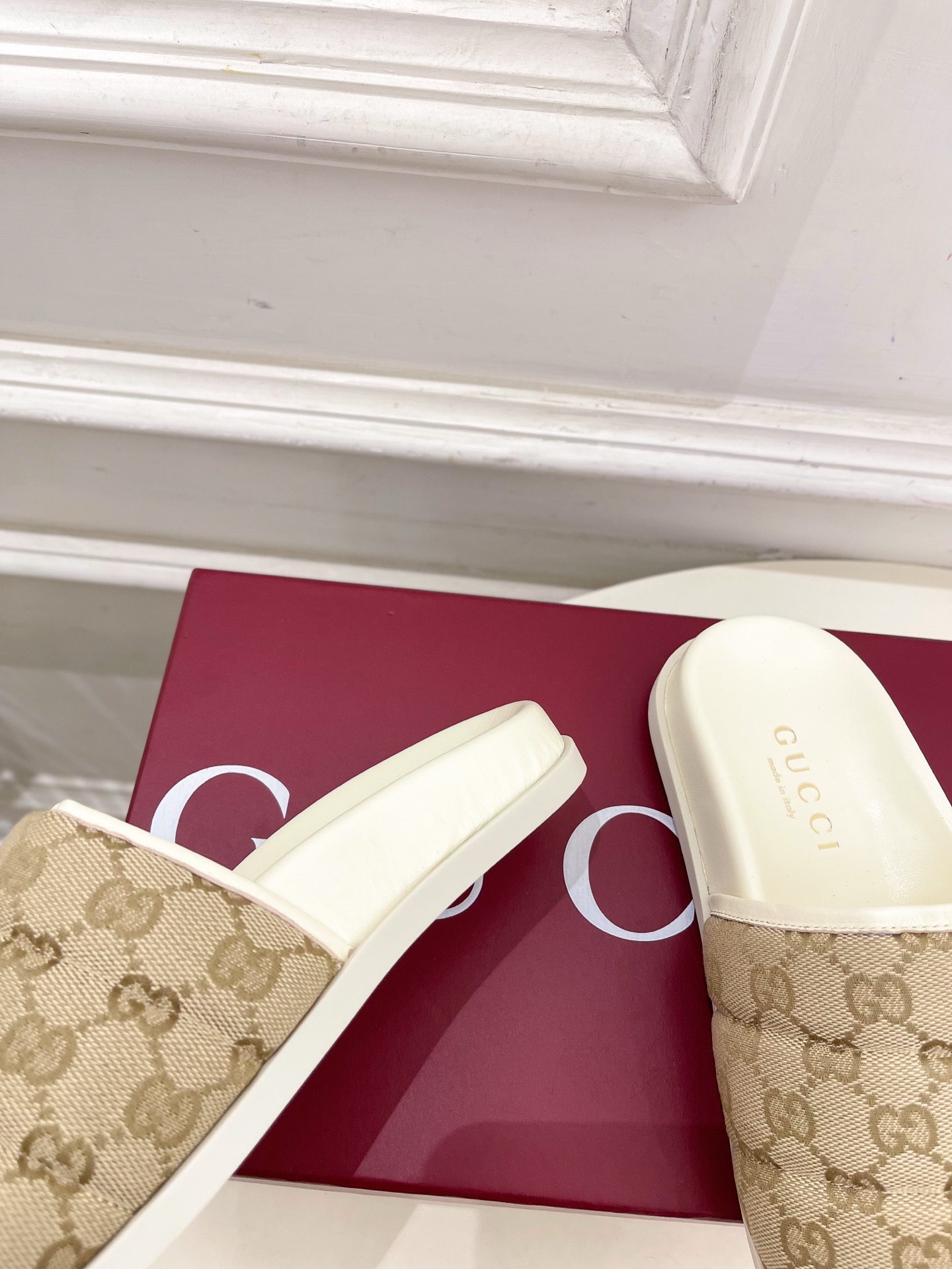 Gucci |  古驰  25𝐬𝐬 

⭐️   G家 主打系列终于面世，狠货值得期待！原有的经典 创造