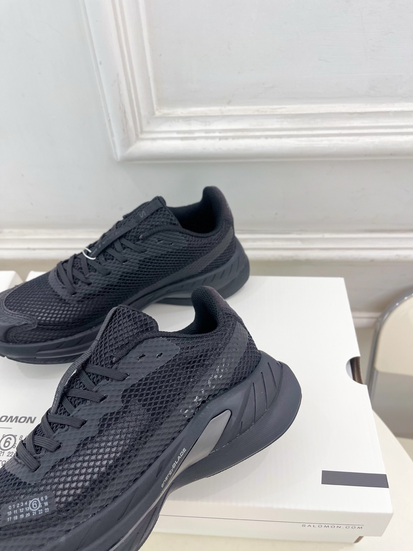 Maison Margiela· 马吉拉 25ss
2025春夏新品MM6 x Salomon 萨洛蒙