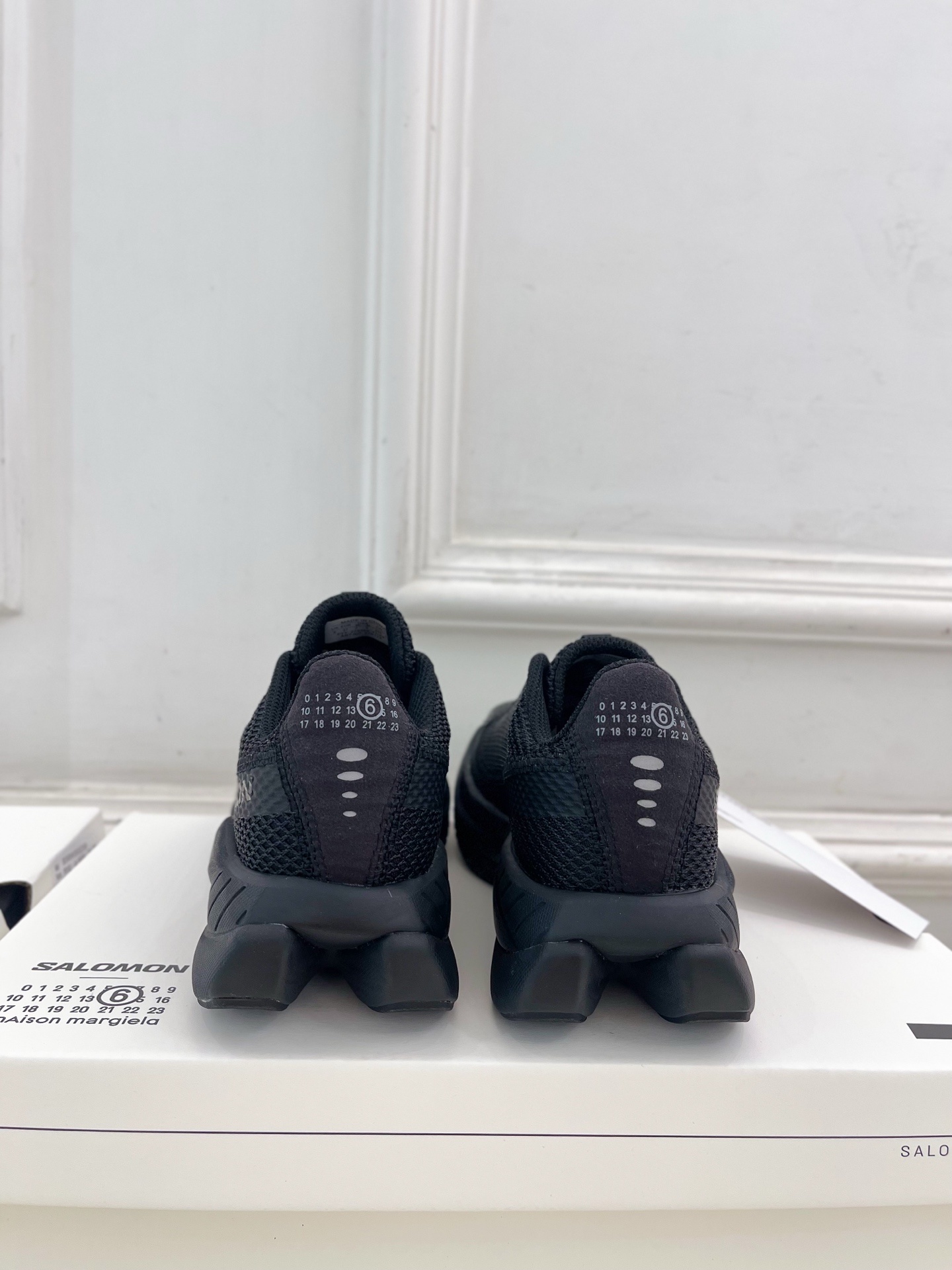 Maison Margiela· 马吉拉 25ss
2025春夏新品MM6 x Salomon 萨洛蒙