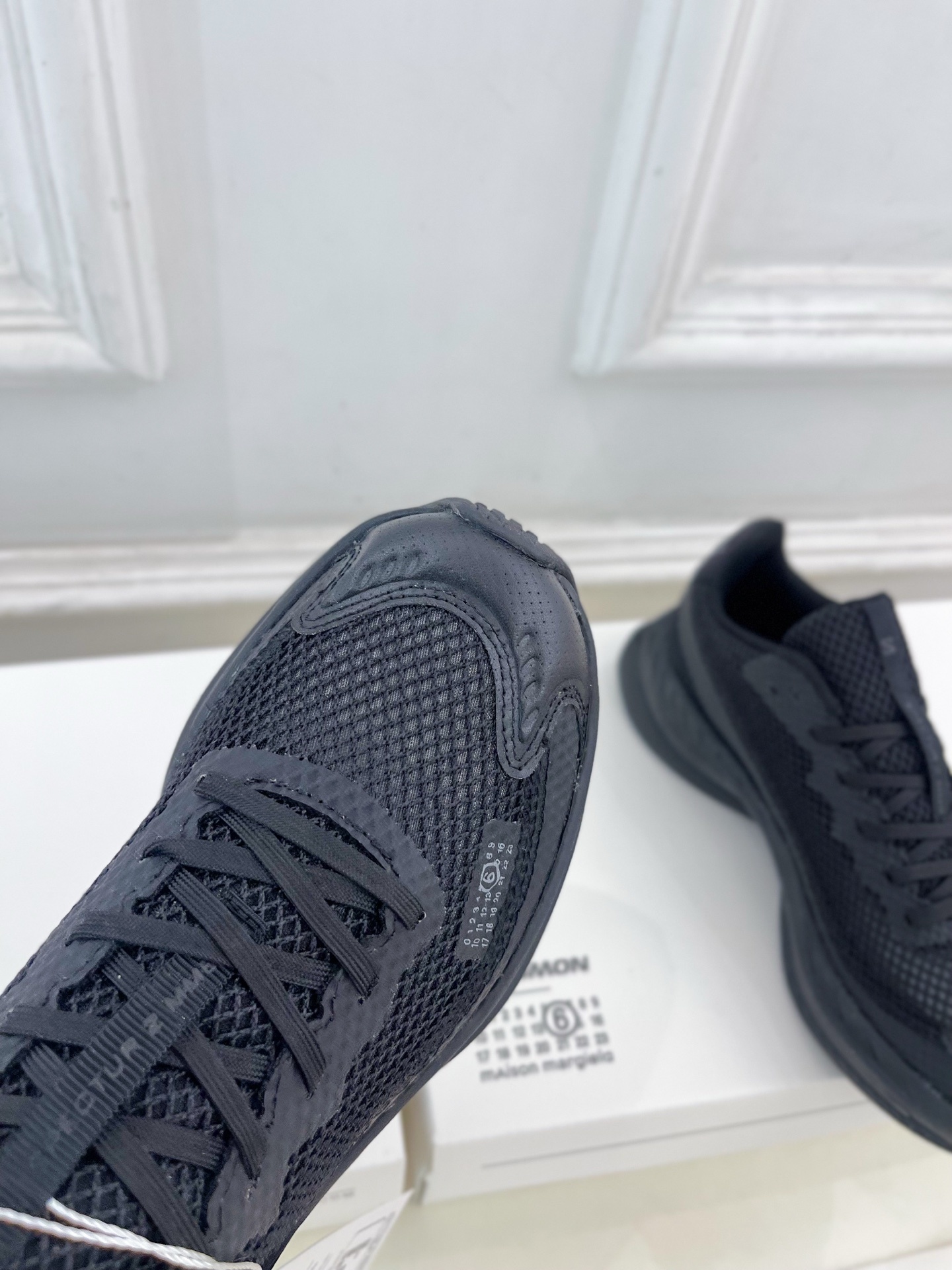 Maison Margiela· 马吉拉 25ss
2025春夏新品MM6 x Salomon 萨洛蒙