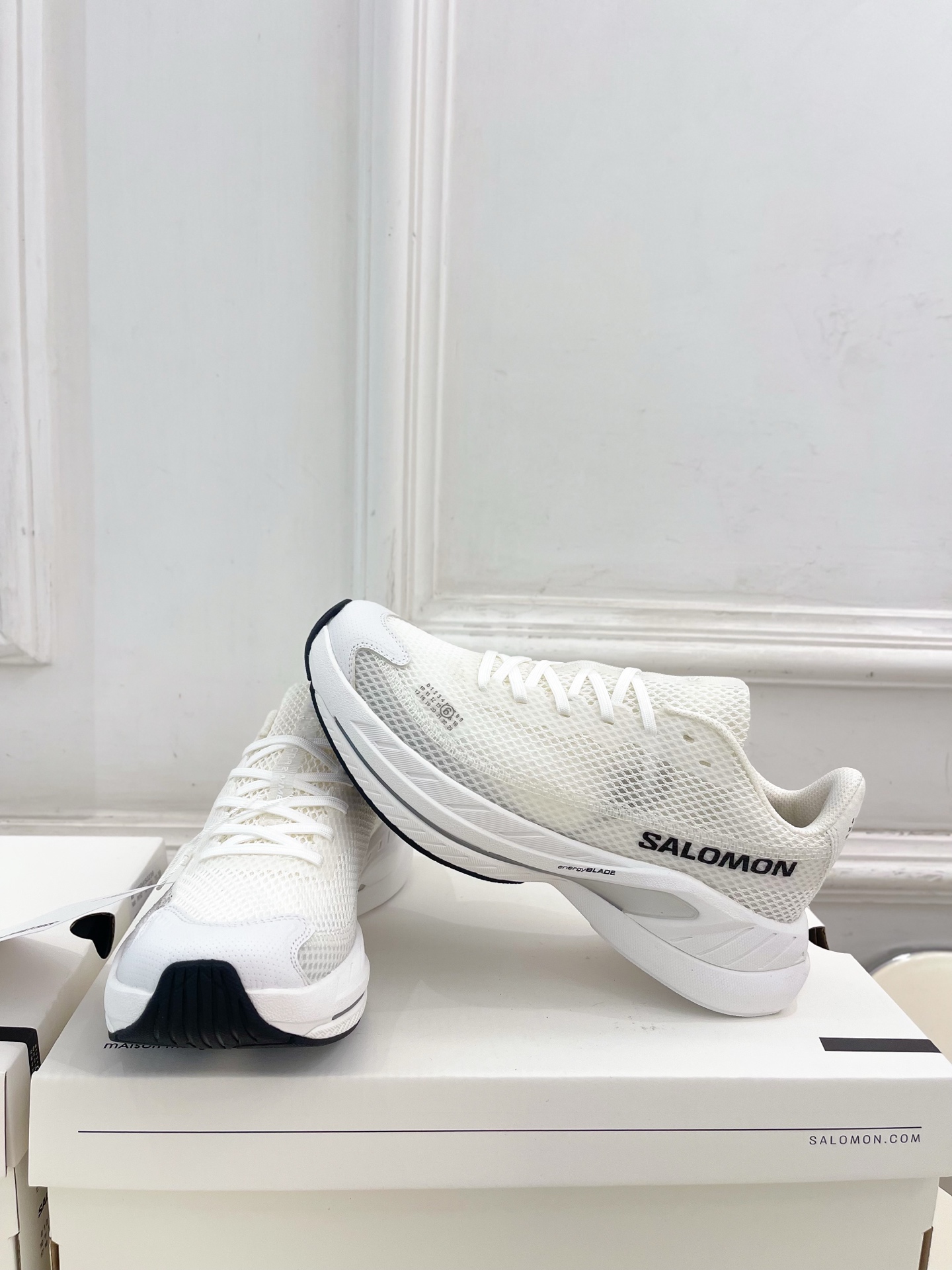 Maison Margiela· 马吉拉 25ss 
2025春夏新品MM6 x Salomon 萨洛蒙