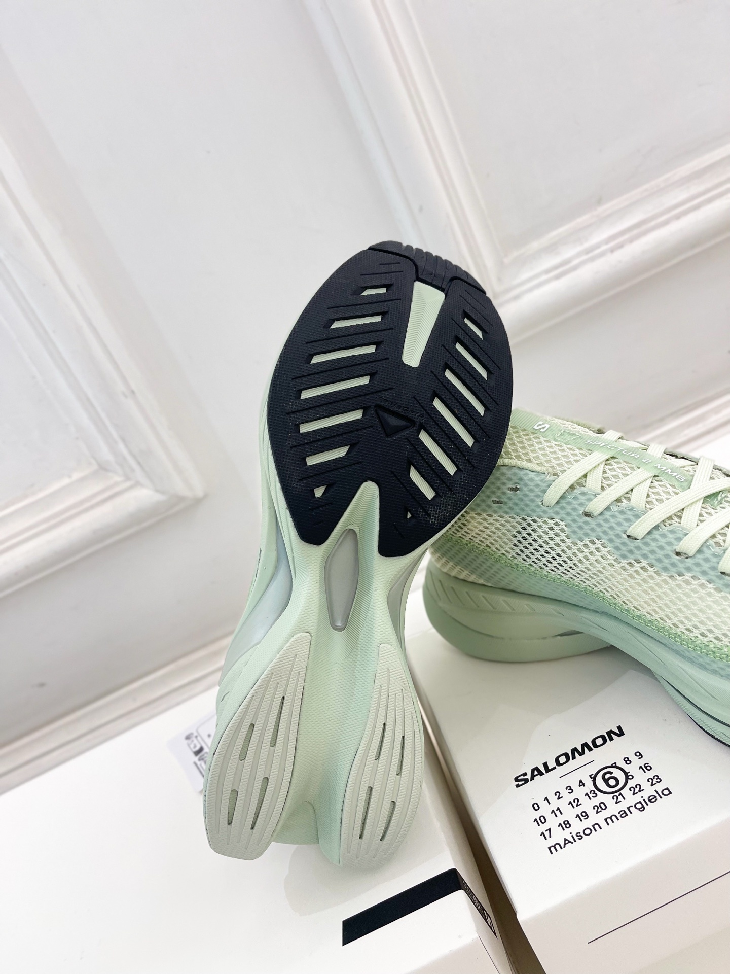 Maison Margiela· 马吉拉 25ss
2025春夏新品MM6 x Salomon 萨洛蒙