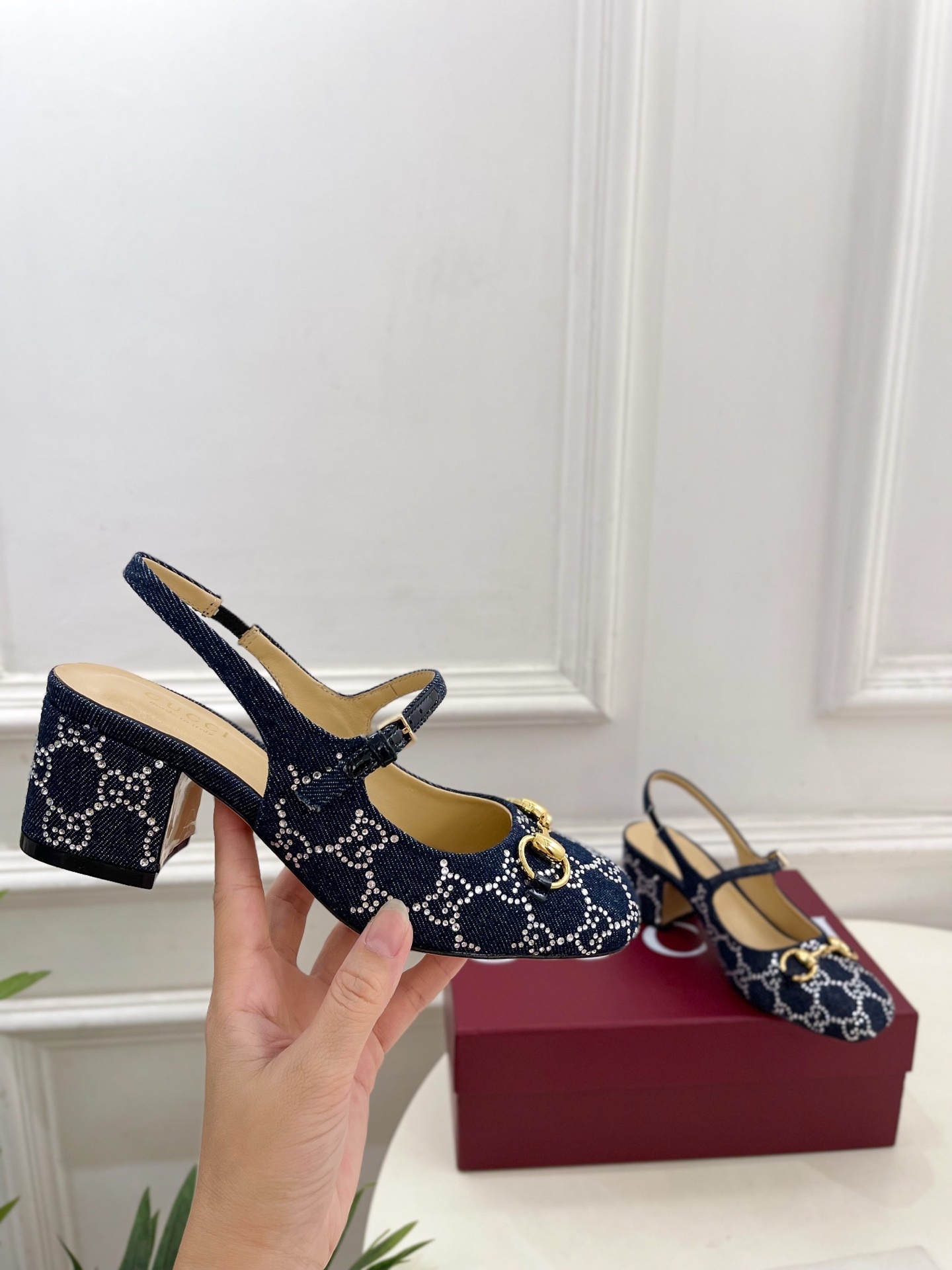 Gucci | 古驰 25𝐬𝐬
⭐️ G家 主打系列终于面世,狠货值得期待!原有的经典 创造