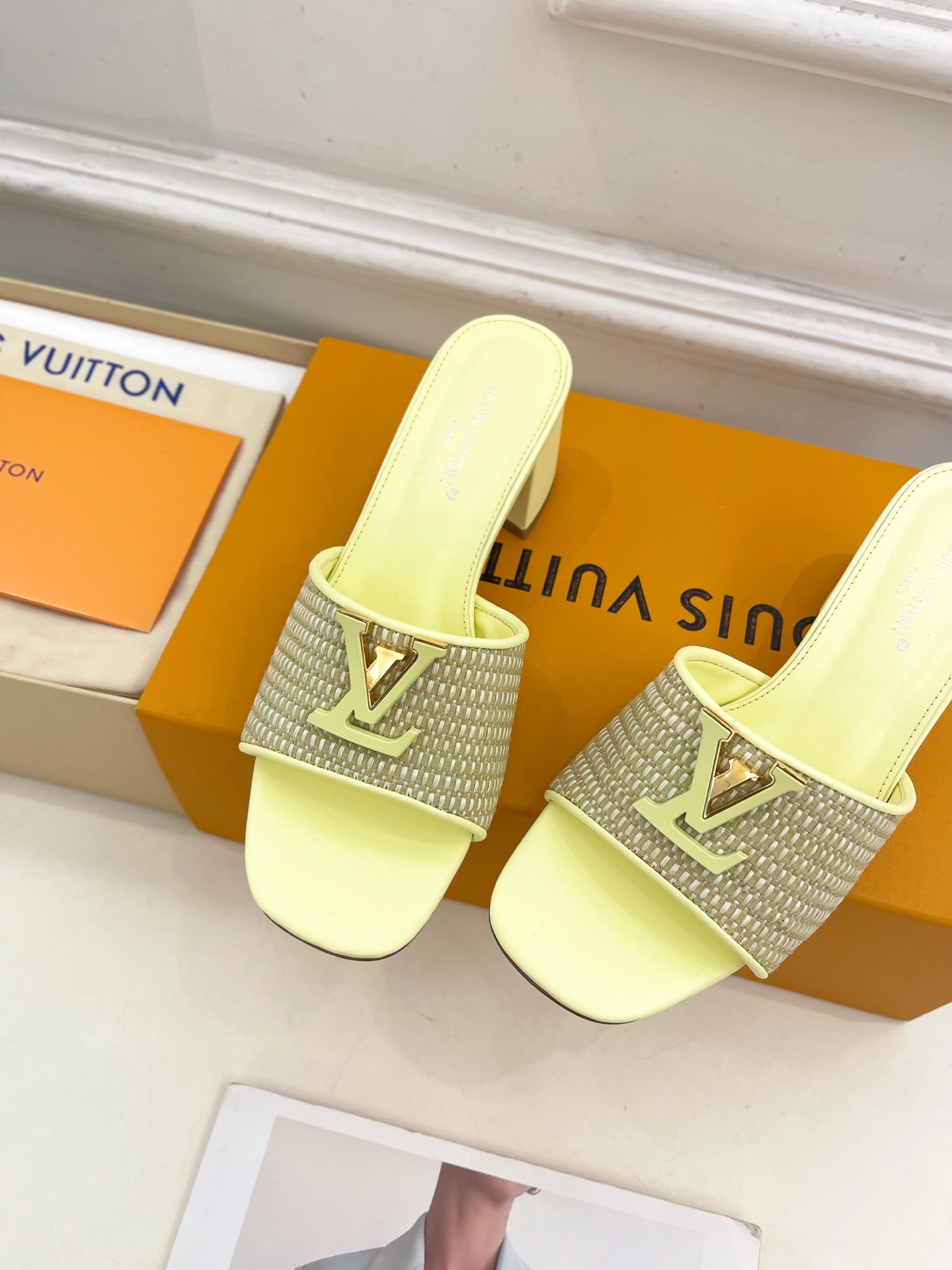 LV  | 路易威登  25𝐬𝐬 

🧡💚2025春夏新款 顶级版本⚠️
专柜主打最新款 LV经典拉菲草