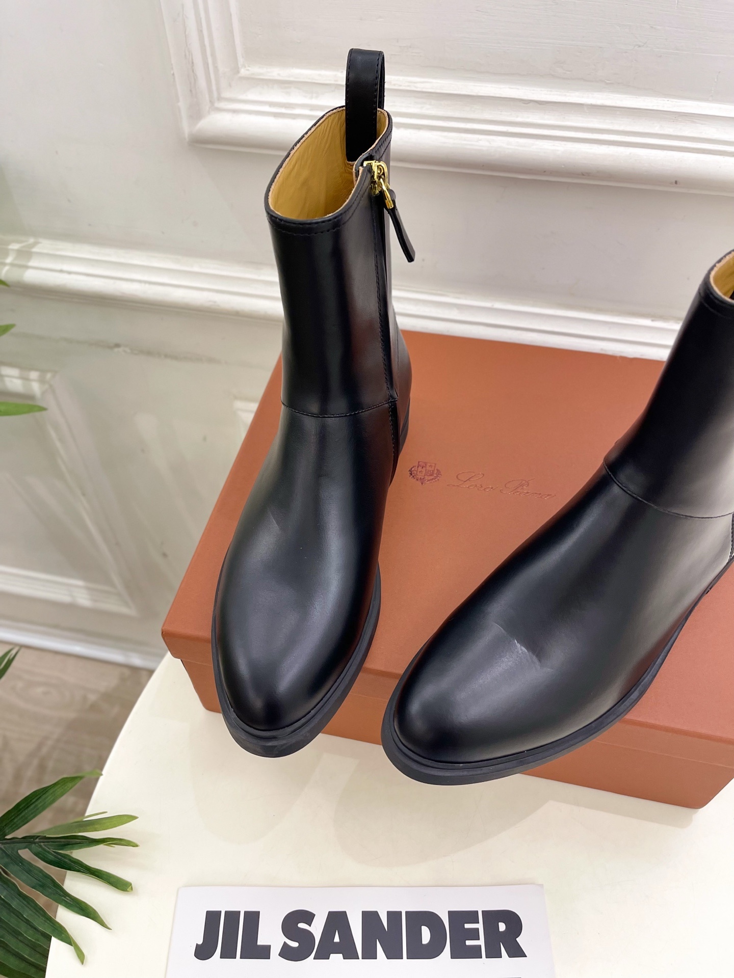 Loro Piana 乐悠翩雅 代购级别⚠️2025秋冬新品 复古简约内拉链短靴—————————
