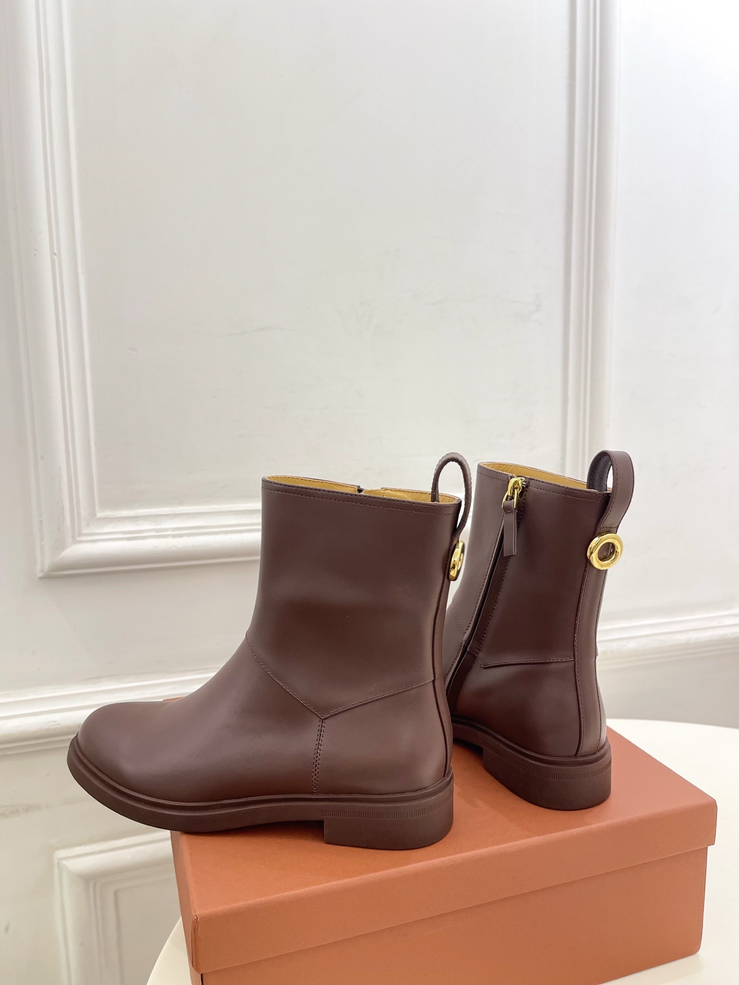 Loro Piana 乐悠翩雅 代购级别⚠️2025秋冬新品 复古简约内拉链短靴—————————