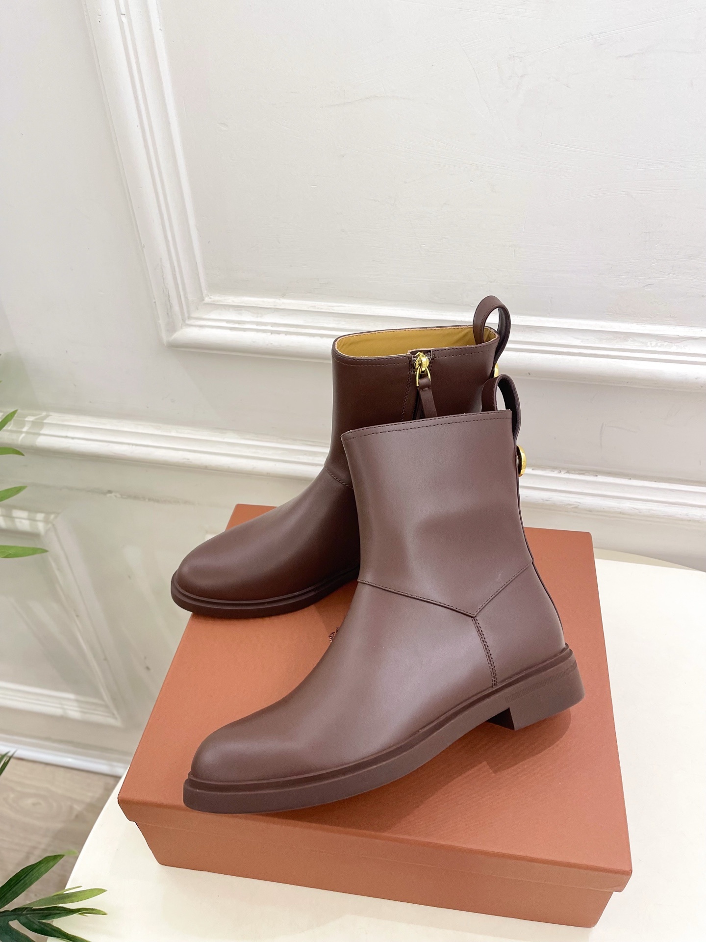 Loro Piana 乐悠翩雅 代购级别⚠️2025秋冬新品 复古简约内拉链短靴—————————