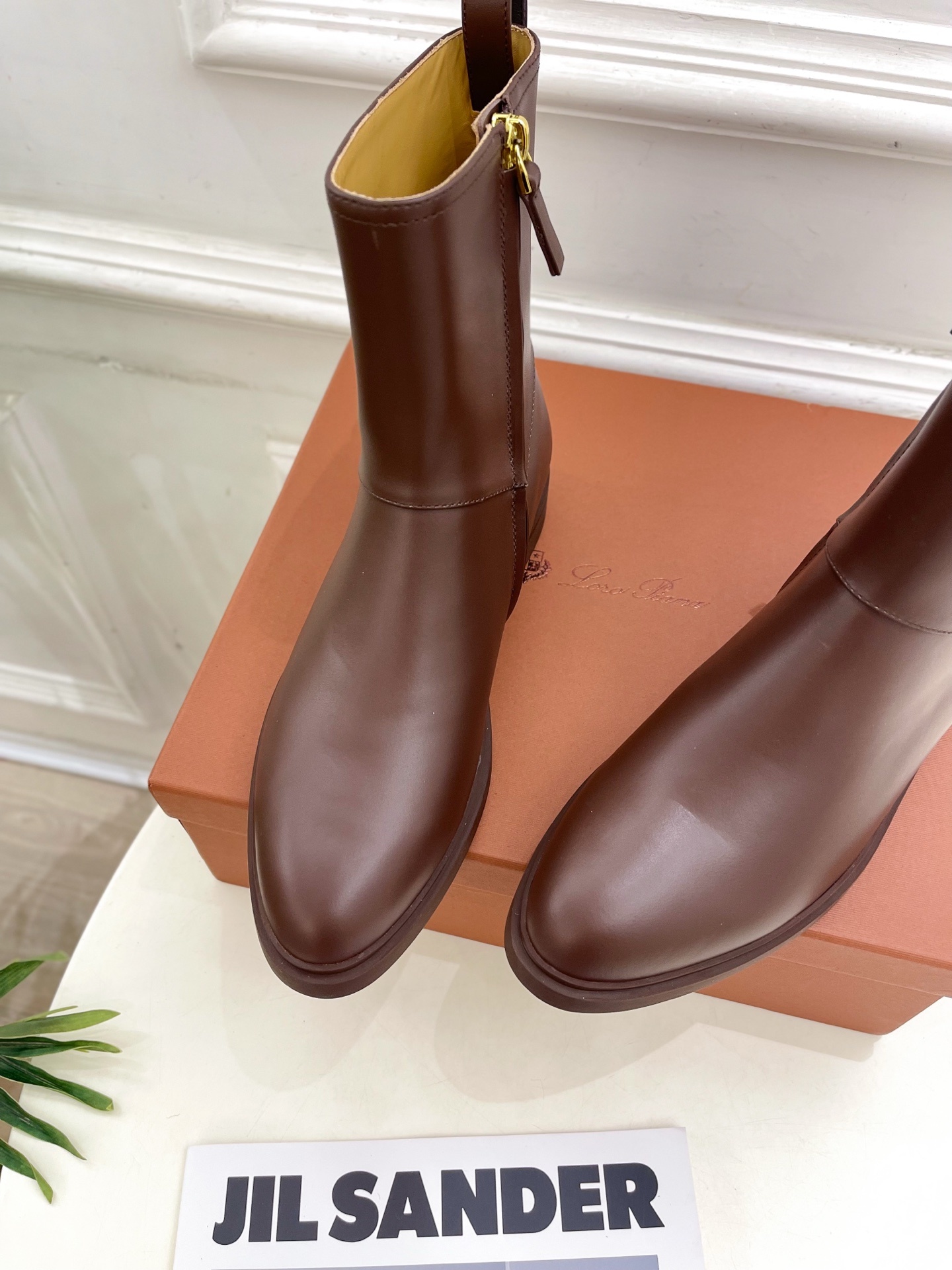 Loro Piana 乐悠翩雅 代购级别⚠️2025秋冬新品 复古简约内拉链短靴—————————