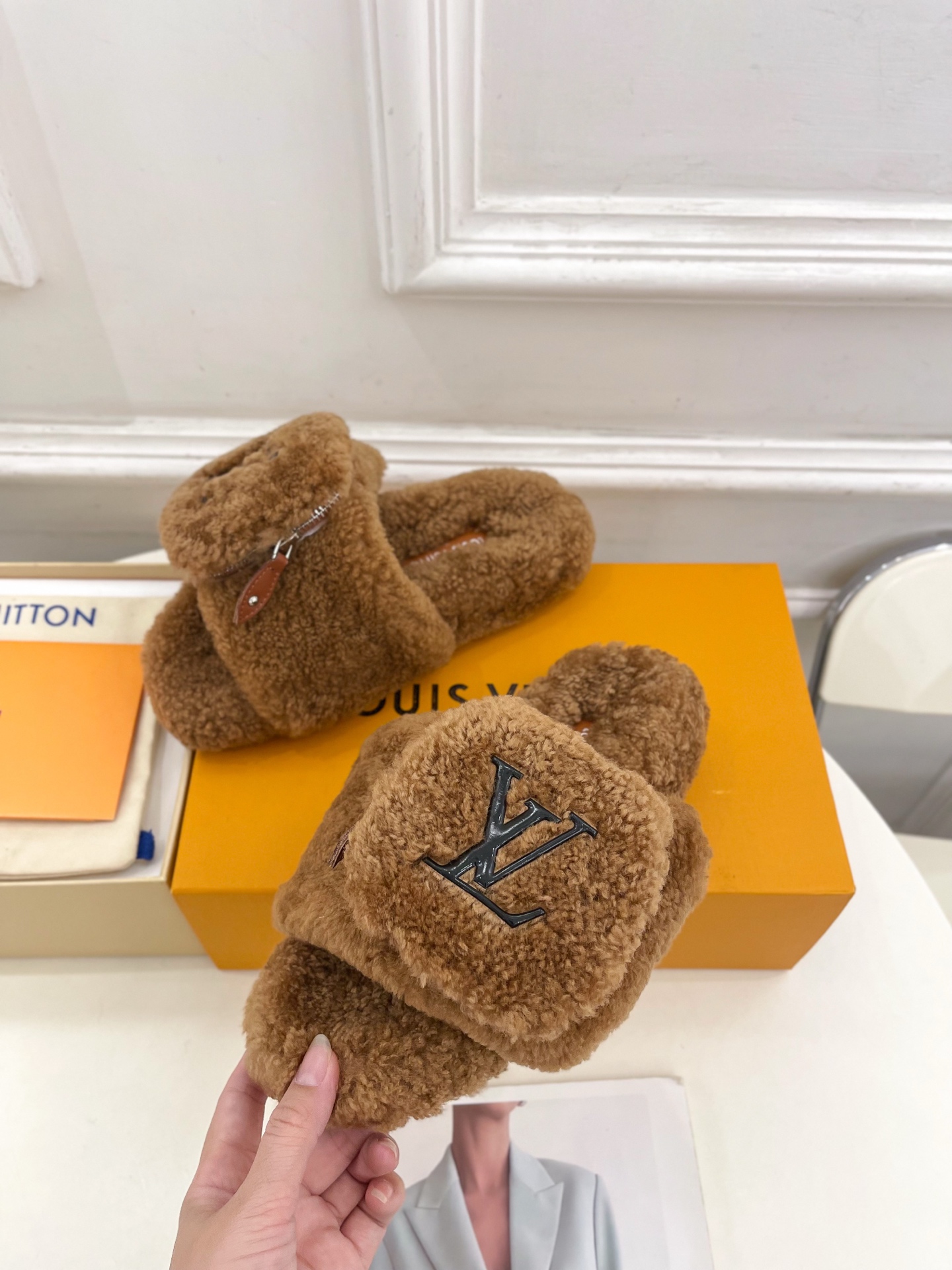 
LV  | 路易威登  25𝐬𝐬 

🧡💚2025春夏新款 顶级版本⚠️
专柜主打最新款 LV钱包毛毛