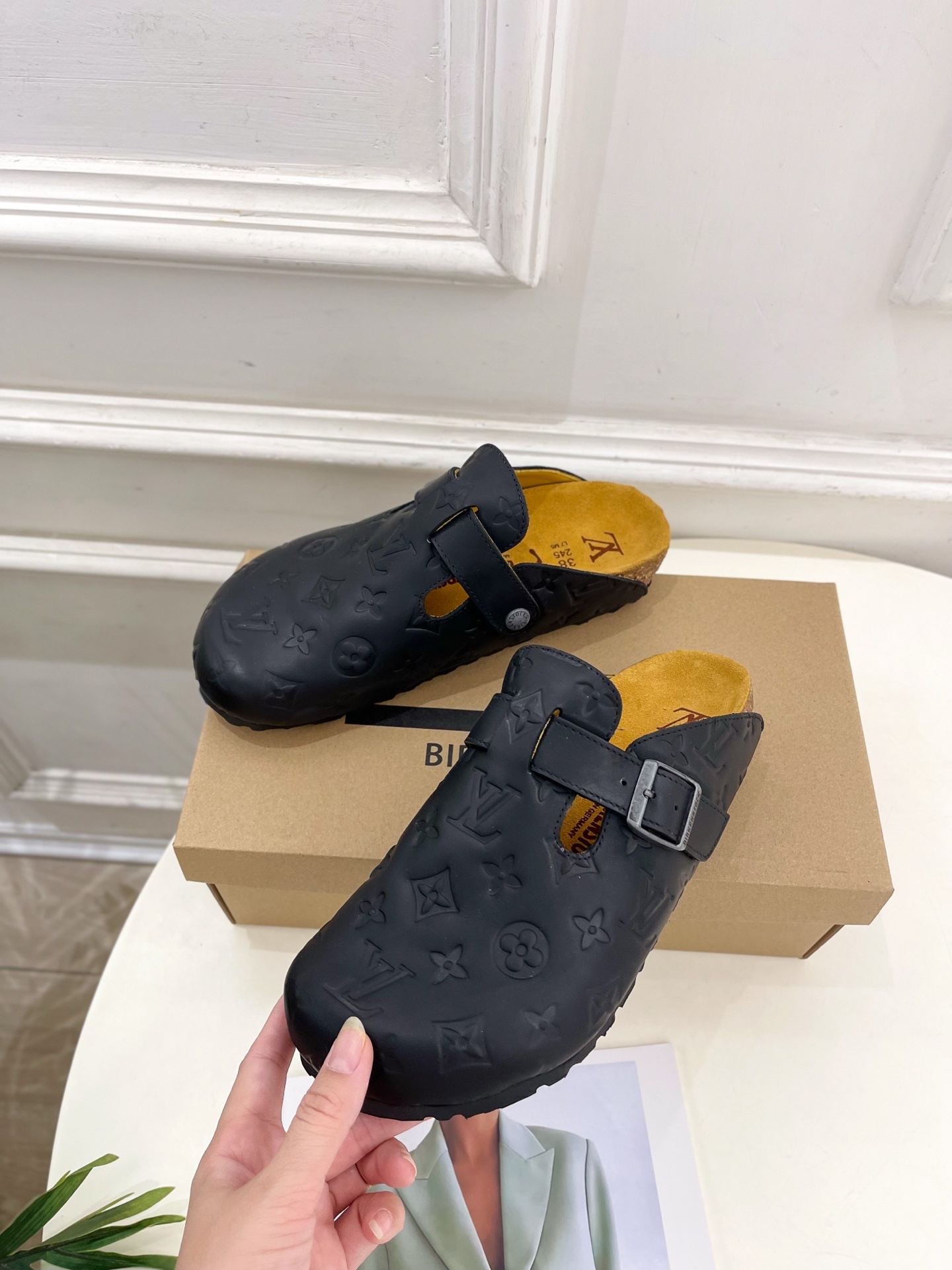 LV | 路易威登 25𝐬𝐬
🧡💚2025 早春新款 顶级版本⚠️
专柜主打最新款 Louis