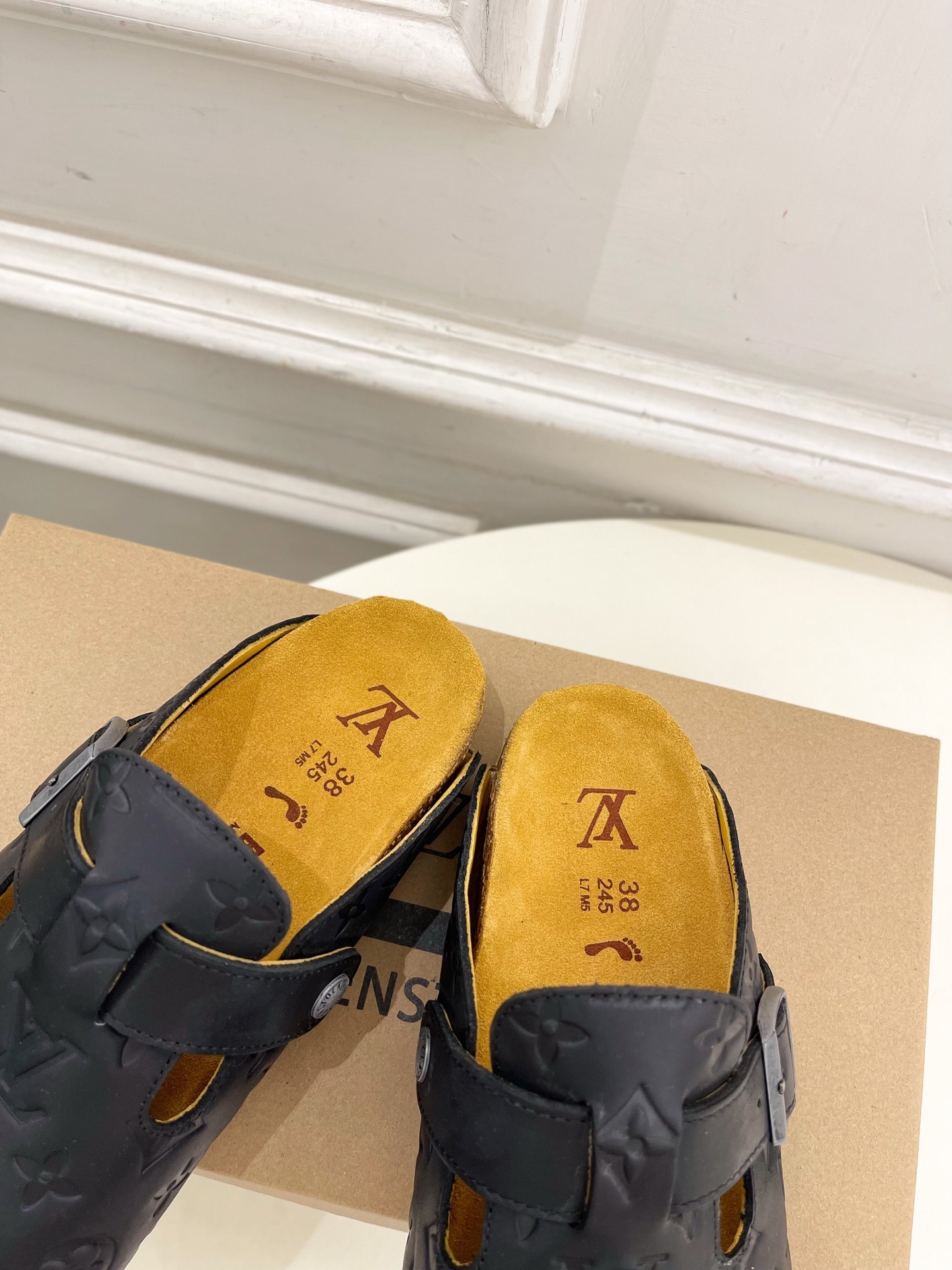 LV | 路易威登 25𝐬𝐬
🧡💚2025 早春新款 顶级版本⚠️
专柜主打最新款 Louis