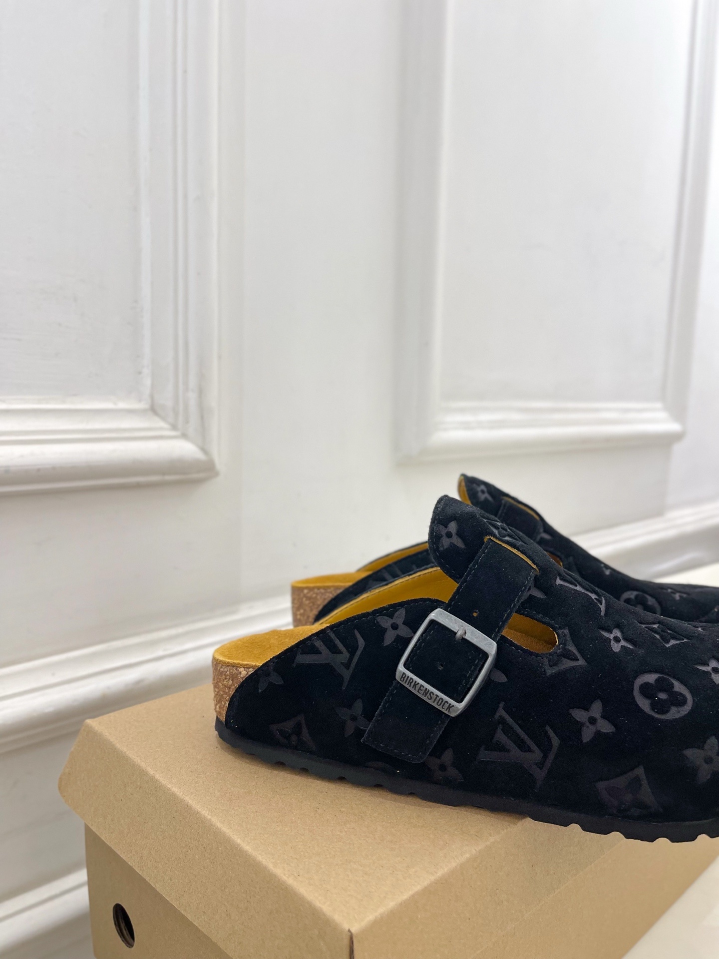 LV | 路易威登 25𝐬𝐬
🧡💚2025 早春新款 顶级版本⚠️
专柜主打最新款 Louis