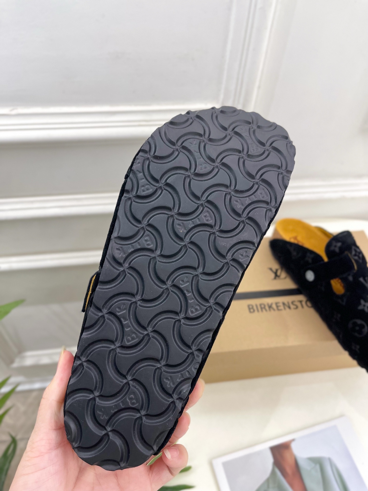 LV | 路易威登 25𝐬𝐬
🧡💚2025 早春新款 顶级版本⚠️
专柜主打最新款 Louis