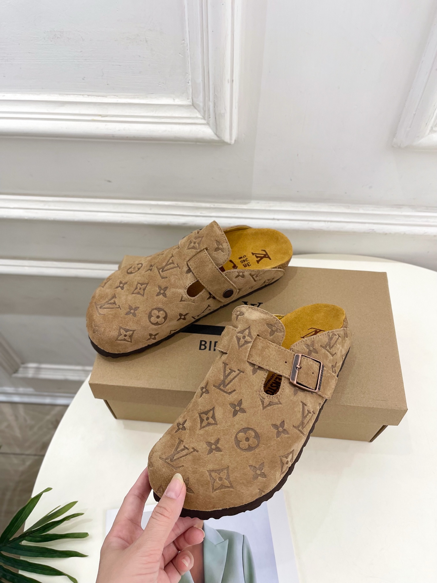 LV  | 路易威登  25𝐬𝐬 

🧡💚2025 早春新款 顶级版本⚠️
专柜主打最新款 Louis 