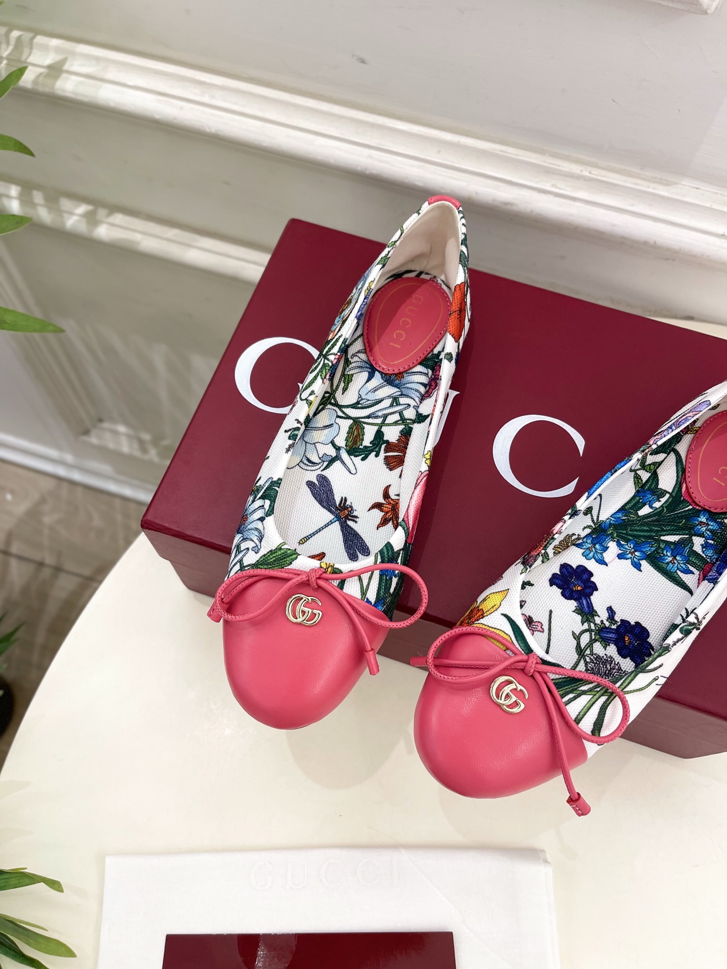 Gucci |  古驰  25𝐬𝐬 

⭐️   G家 主打系列终于面世，狠货值得期待！原有的经典 创造