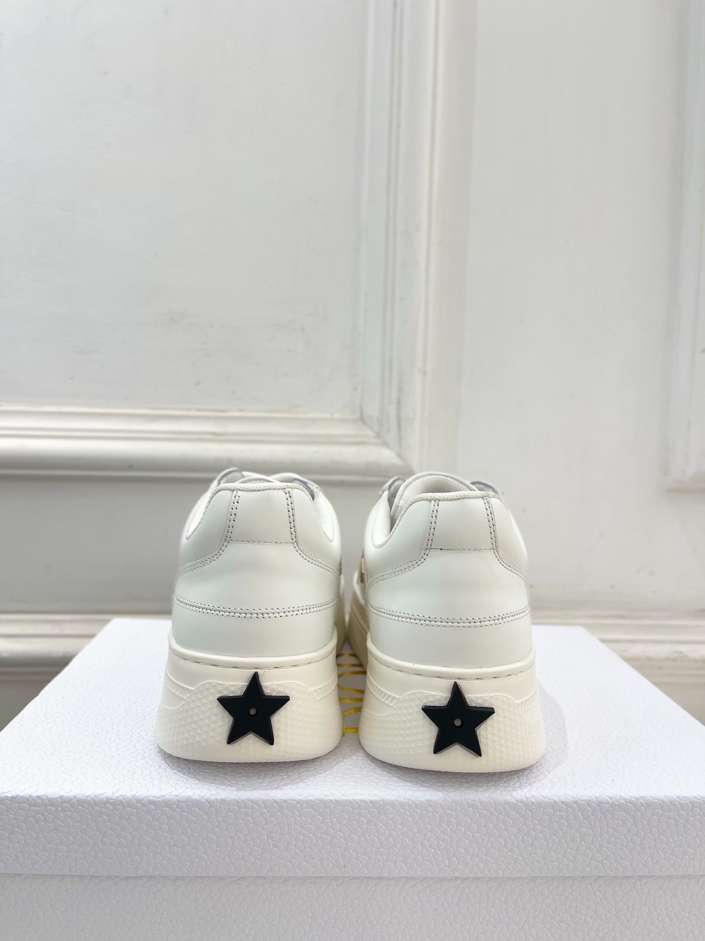 Dior | 迪奥 25𝐬𝐬
🧡💚2025春夏新款 顶级版本⚠️
专柜主打新款 Dior Sta