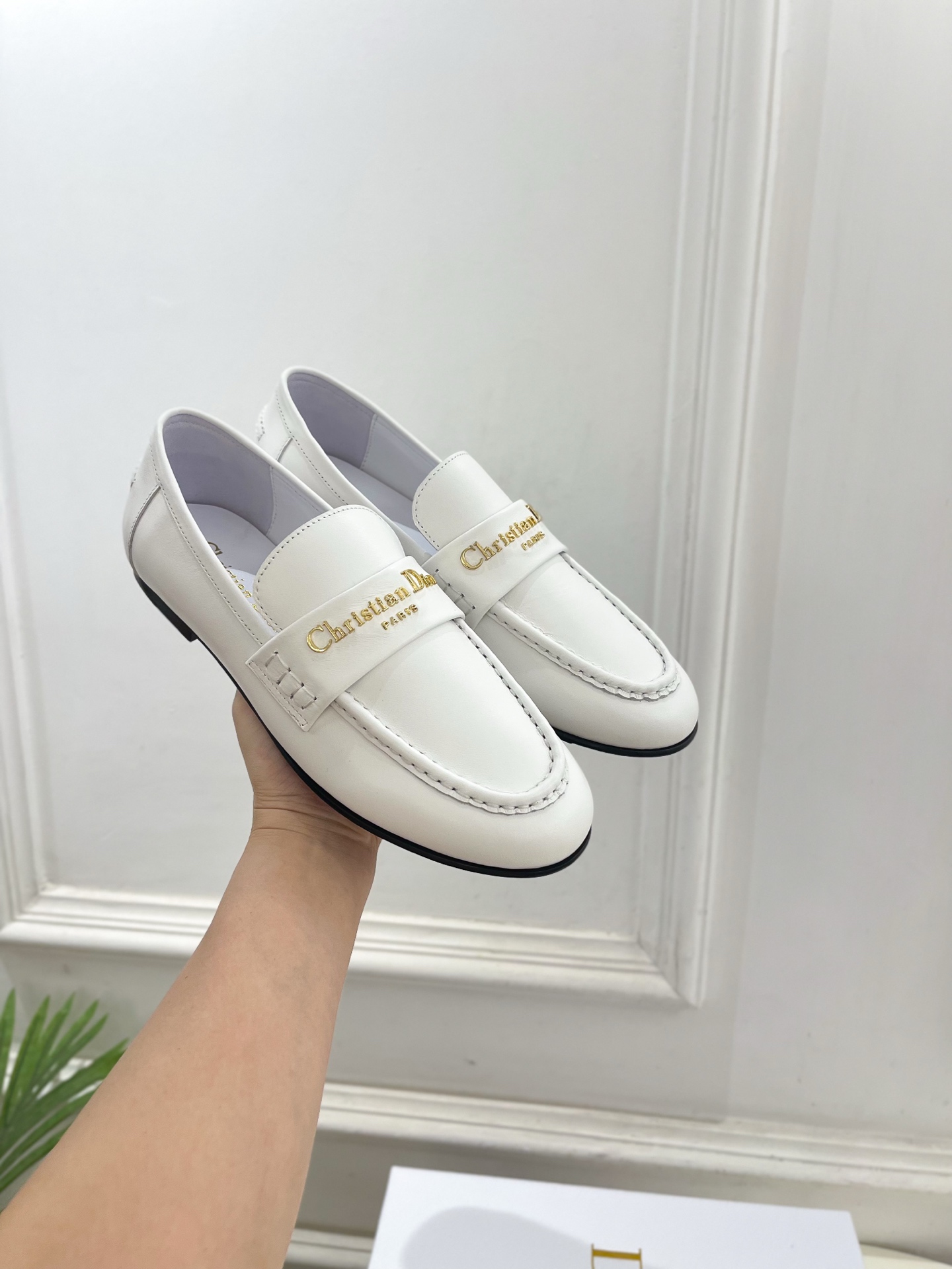 Dior |  迪奥 25𝐬𝐬 

🧡💚2025秋冬新品 顶级版本⚠️
专柜主打新款  Dior Boy