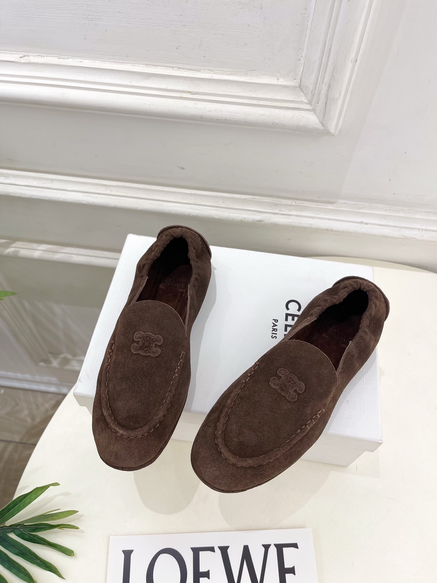CELINE | 赛琳 25𝐬𝐬
💛2025秋冬新品 凯旋门ADAM麂皮乐福鞋 上新!
🔜BS