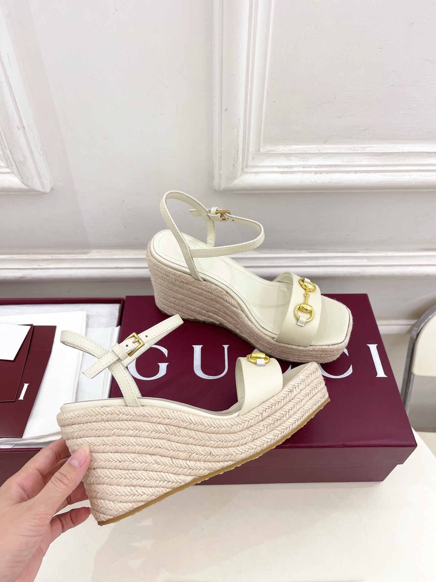Gucci | 古驰 25𝐬𝐬
⭐️ G家 主打系列终于面世,狠货值得期待!原有的经典 创造
