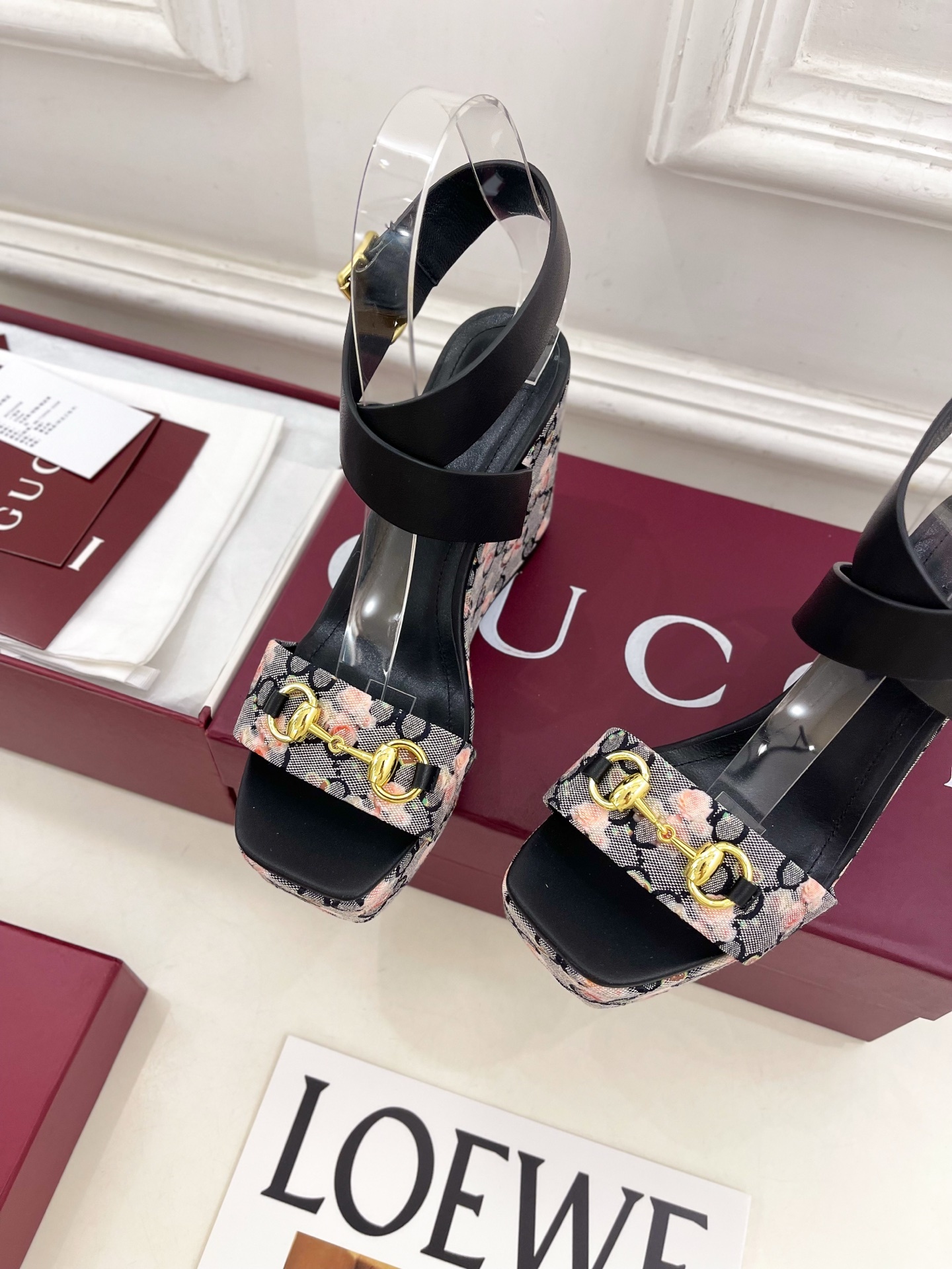 Gucci | 古驰 25𝐬𝐬
⭐️ G家 主打系列终于面世,狠货值得期待!原有的经典 创造