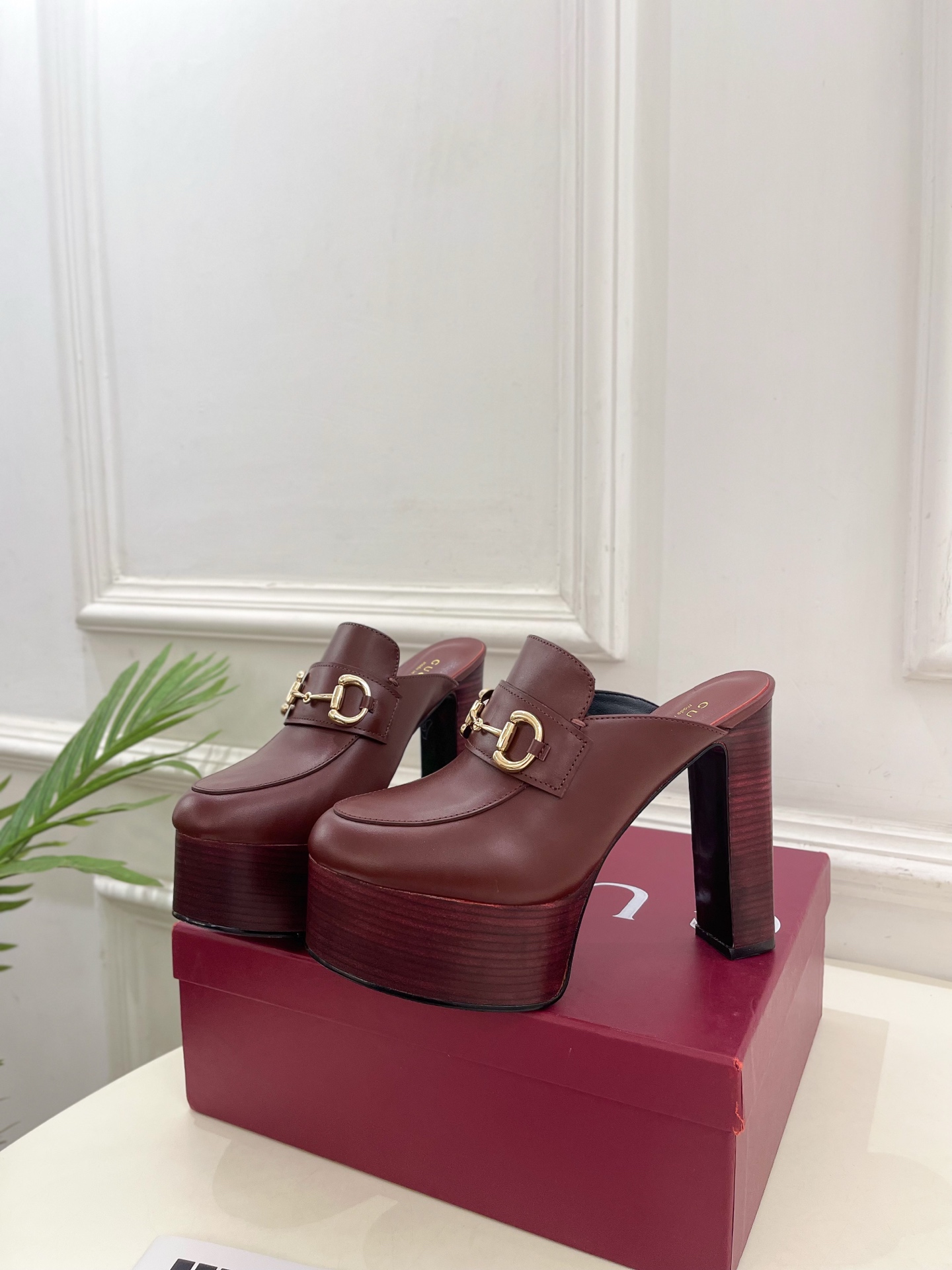 Gucci | 古驰 25𝐬𝐬 ⭐️ G家 主打系列终于面世，狠货值得期待！原有的经典 创造新设计 ✨ 
