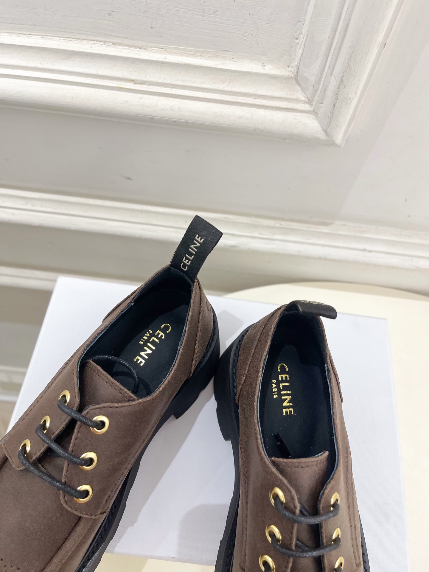 CELINE | 赛琳 25𝐬𝐬 💛2025秋冬新品 凯旋门TRIOMPHE厚底复古德比鞋上新！🔜BS 