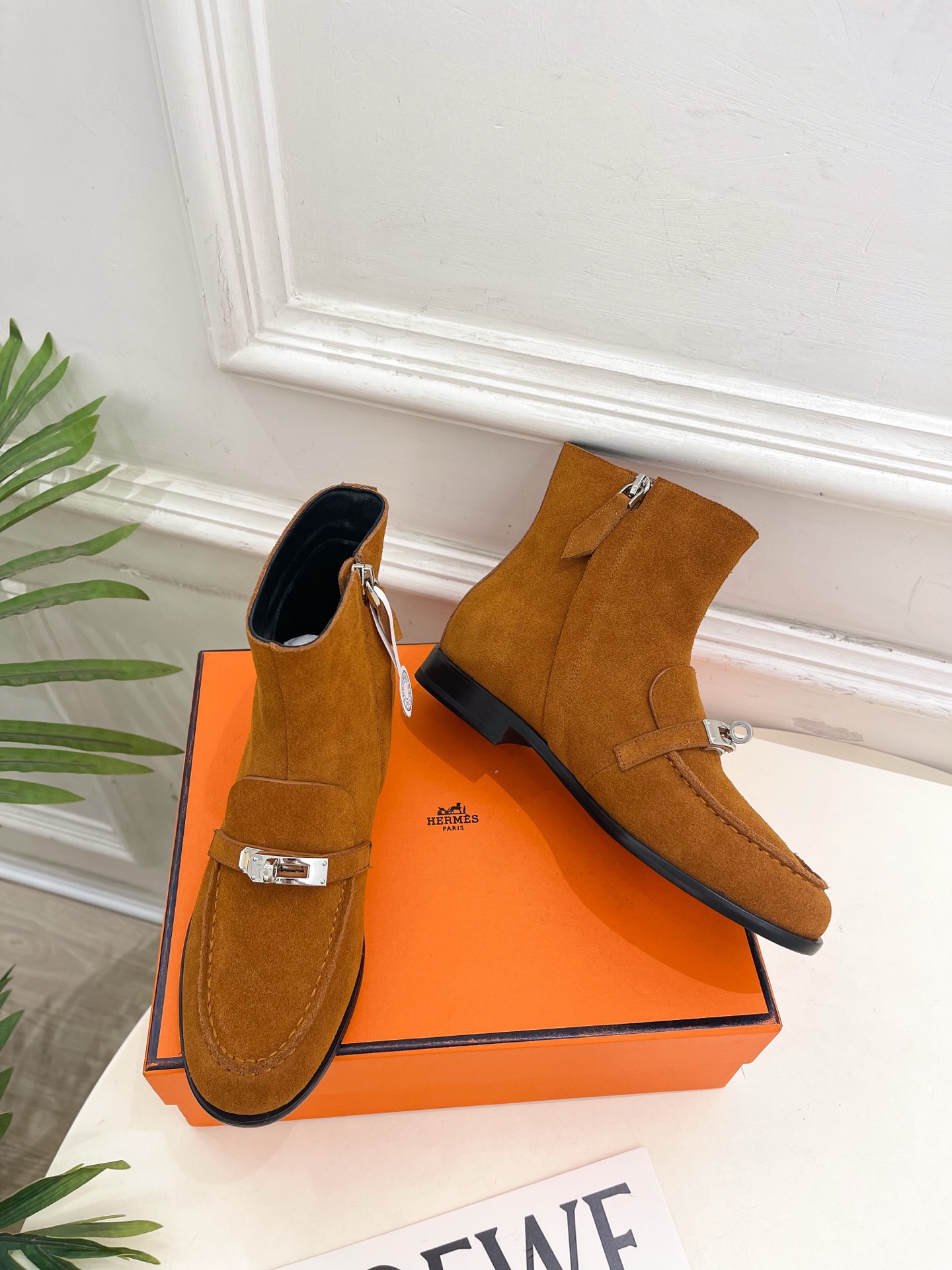 🐎𝐇𝐄𝐑𝐌𝐄* 爱玛仕 25𝐬𝐬 🌈专柜新款 2025秋冬新品走秀款 经典Kelly扣及踝靴短靴系列〰◽