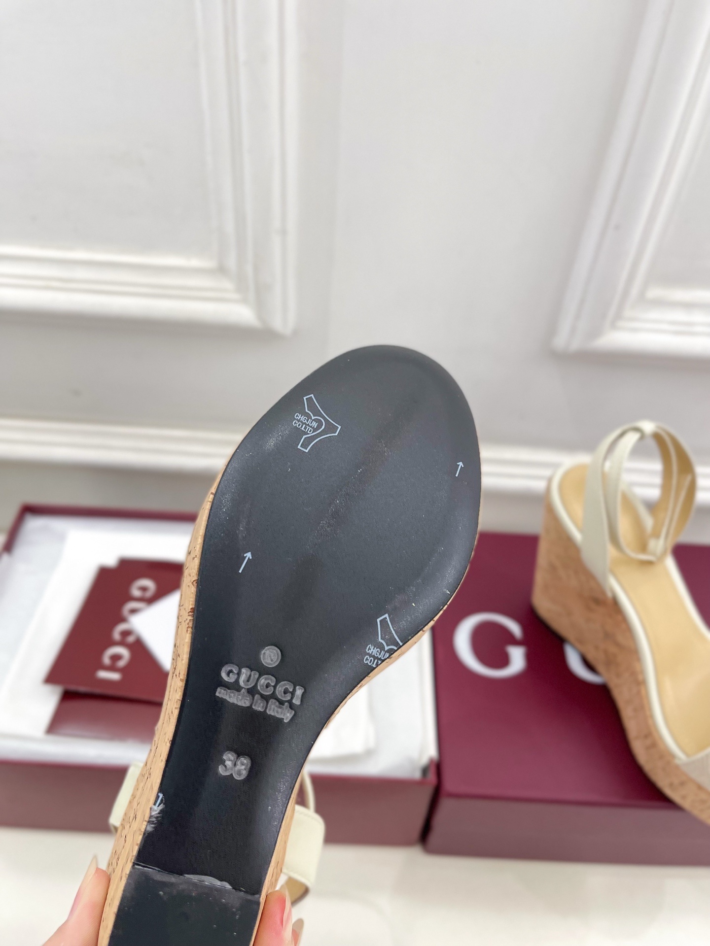 Gucci | 古驰 25𝐬𝐬 ⭐️ G家 主打系列终于面世,狠货值得期待!原有的经典 创造新设计 ✨❥