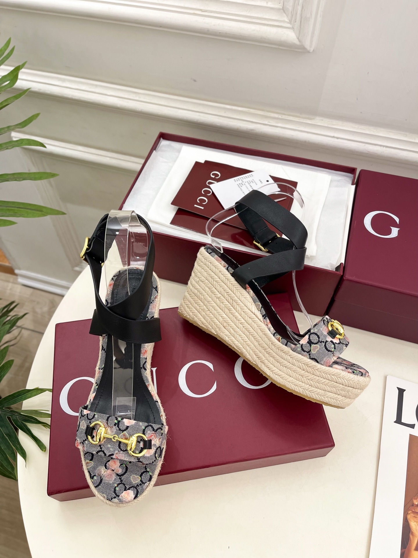 Gucci | 古驰 25𝐬𝐬 ⭐️ G家 主打系列终于面世,狠货值得期待!原有的经典 创造新设计 ✨❥