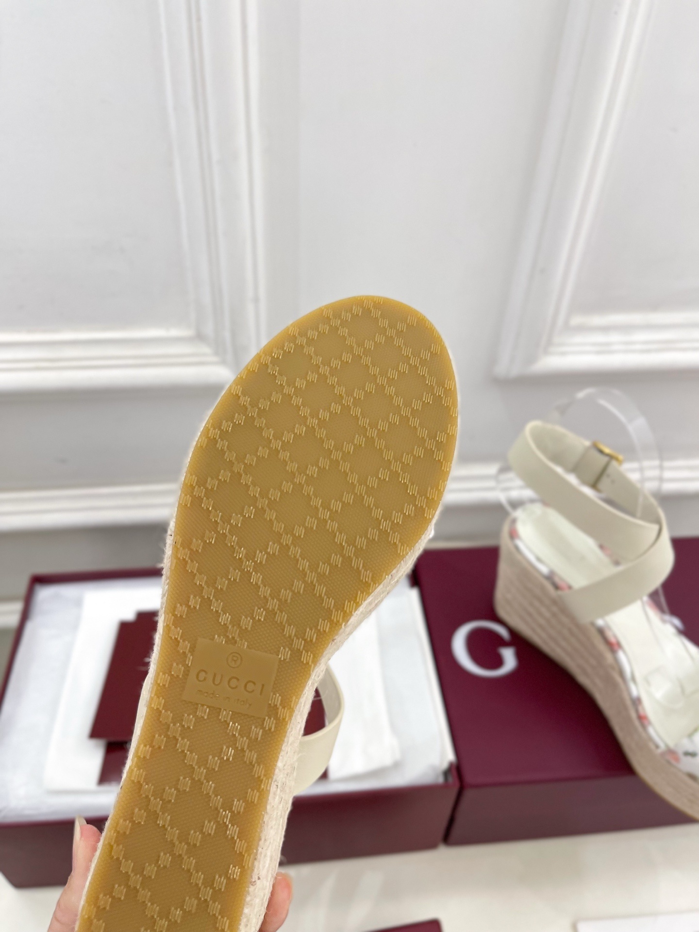 Gucci | 古驰 25𝐬𝐬 ⭐️ G家 主打系列终于面世,狠货值得期待!原有的经典 创造新设计 ✨❥