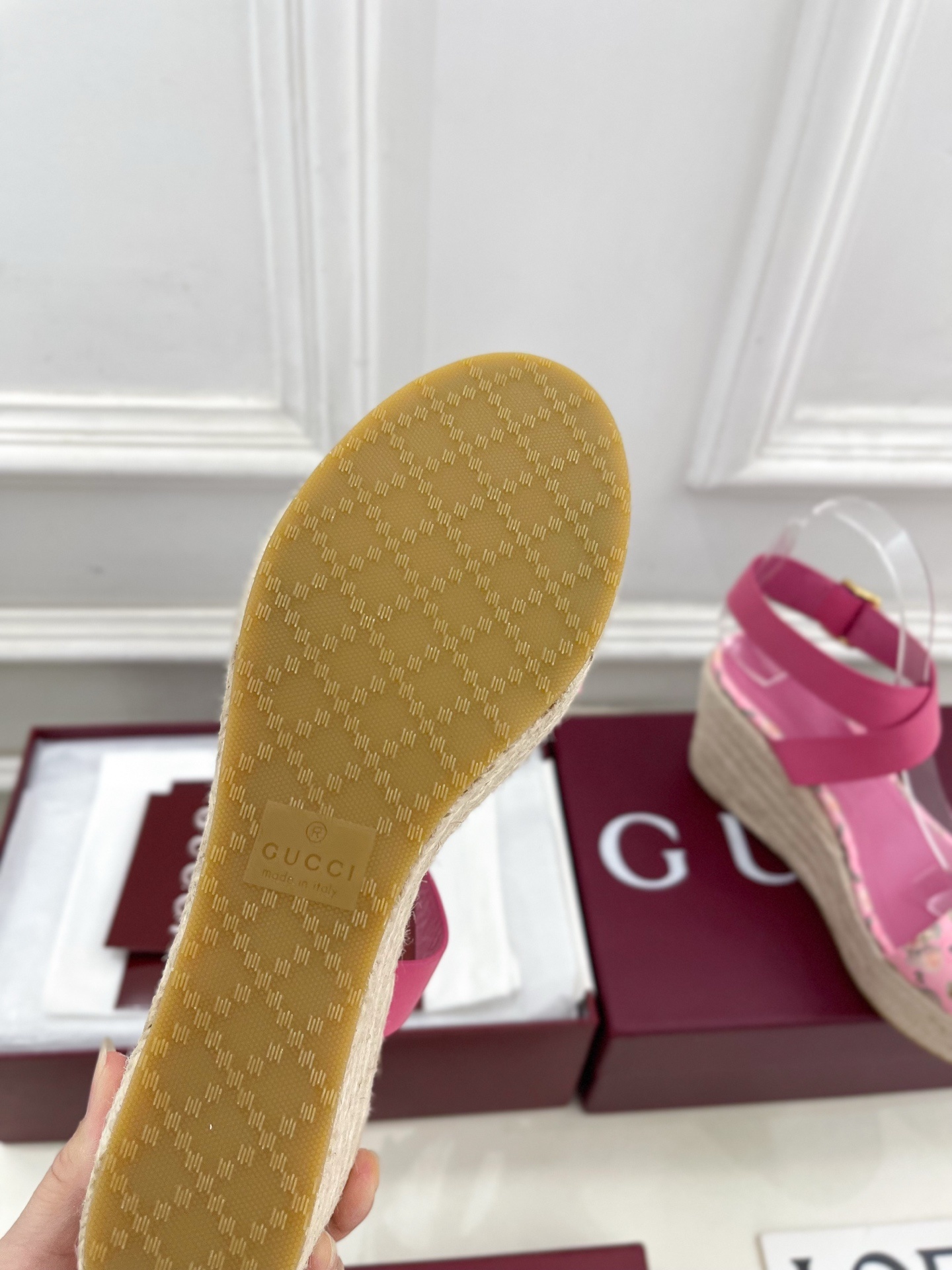 Gucci | 古驰 25𝐬𝐬 ⭐️ G家 主打系列终于面世,狠货值得期待!原有的经典 创造新设计 ✨❥