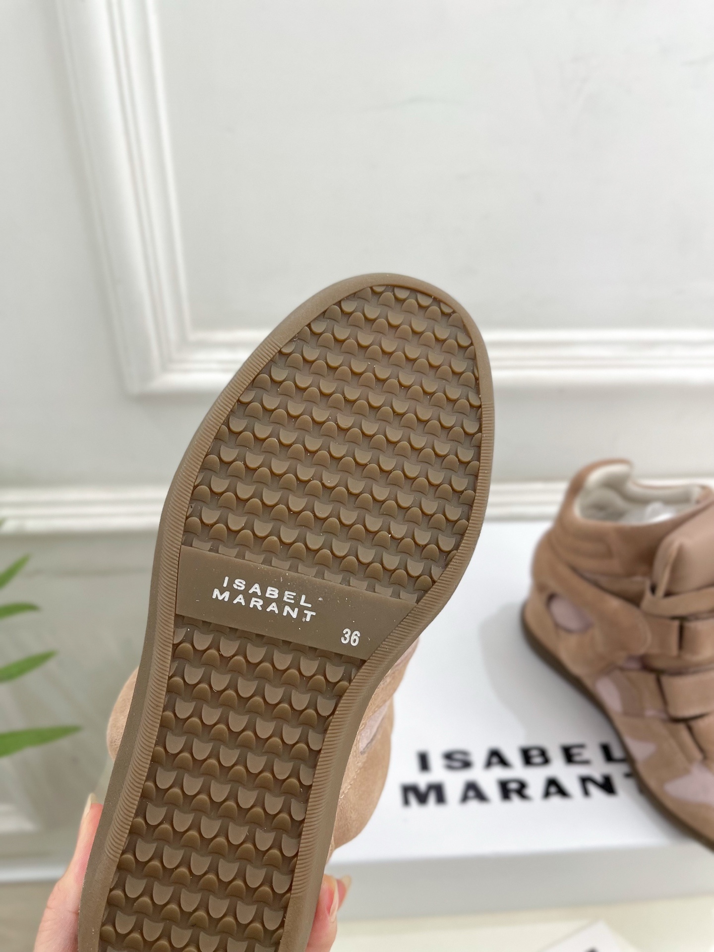ISABEL MARANT | 伊莎贝尔 25𝐬𝐬2025秋冬新品 经典复古拼色内增高运动鞋——————