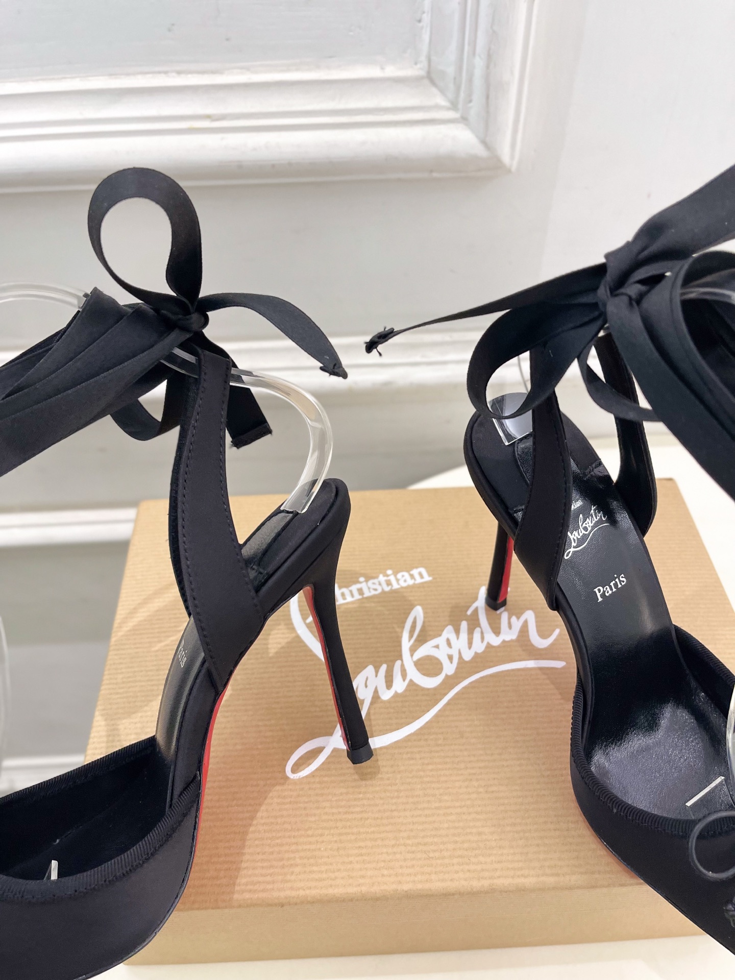 Christian Louboutin路铂廷CL 红底鞋 25ss最新Cassia Lace Up 芭蕾