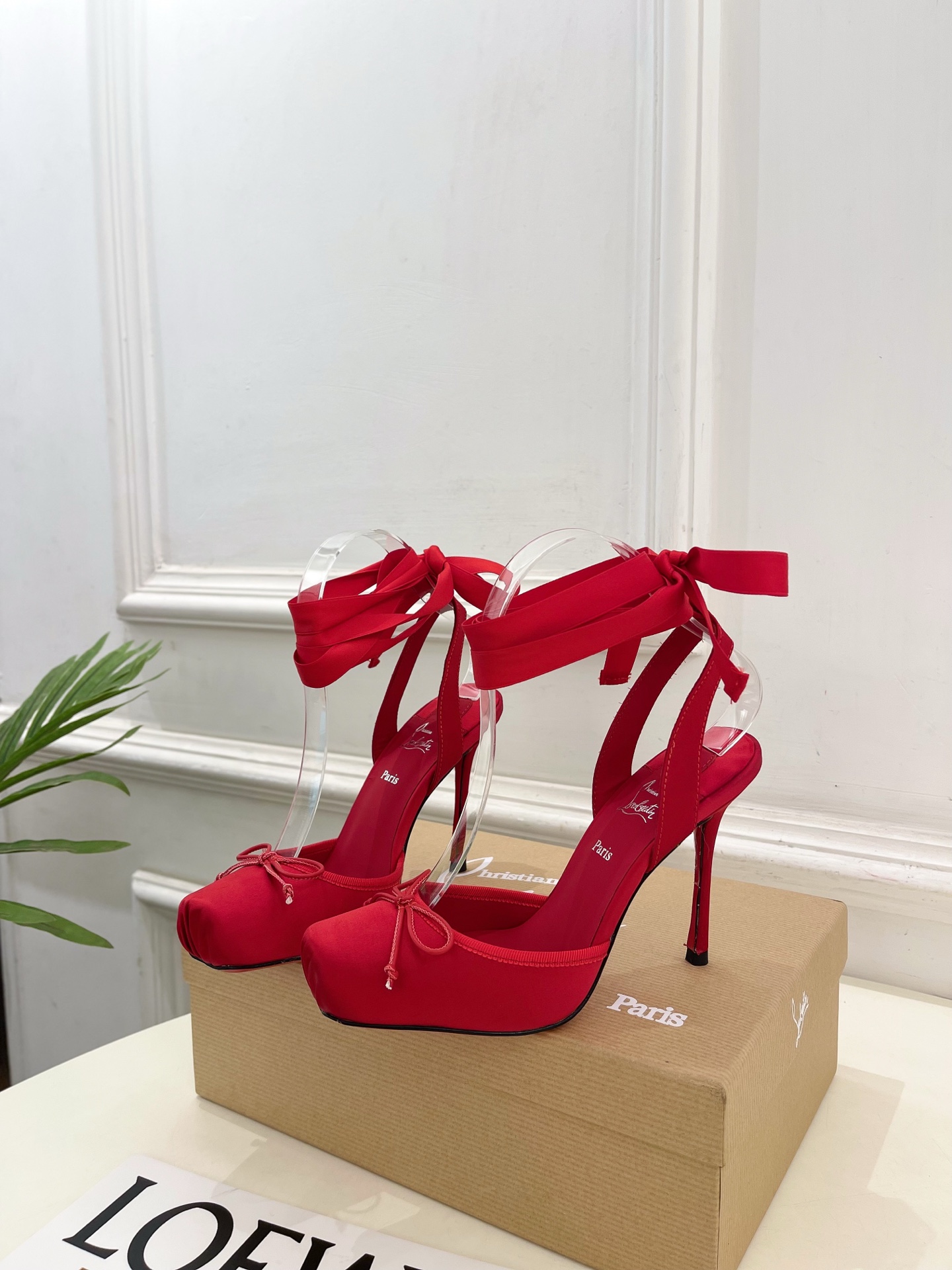 Christian Louboutin路铂廷CL 红底鞋 25ss最新Cassia Lace Up 芭蕾