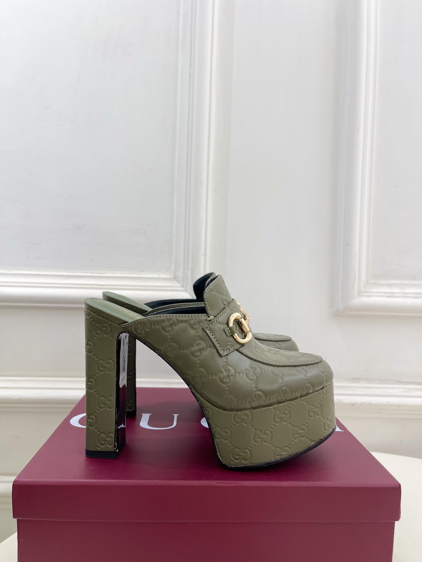 Gucci | 古驰 25𝐬𝐬 ⭐️ G家 主打系列终于面世，狠货值得期待！原有的经典 创造新设计 ✨ 