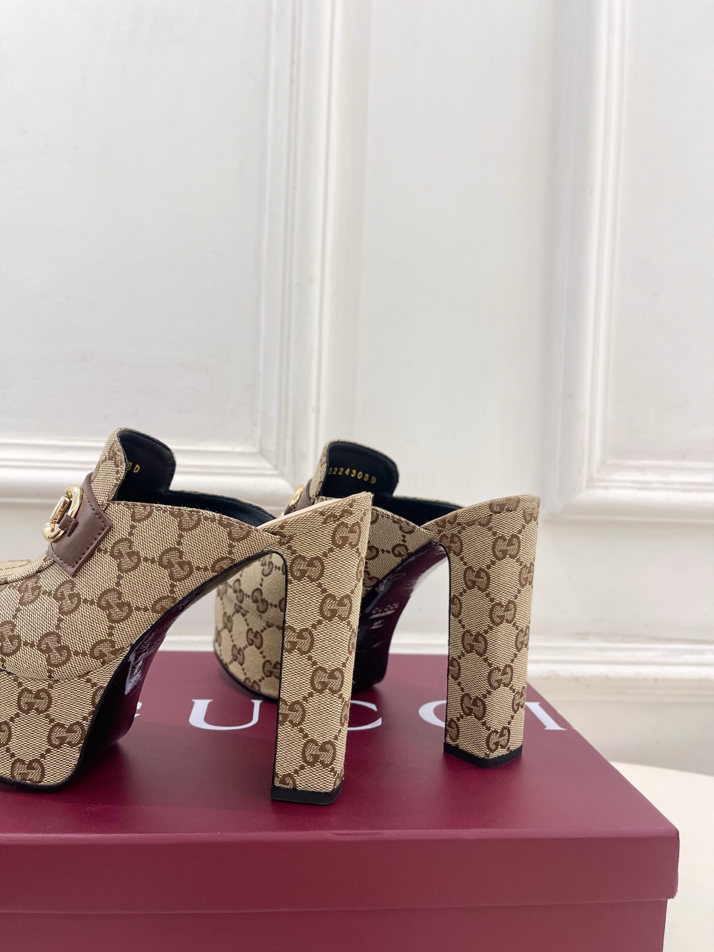 Gucci | 古驰 25𝐬𝐬 ⭐️ G家 主打系列终于面世，狠货值得期待！原有的经典 创造新设计 ✨ 